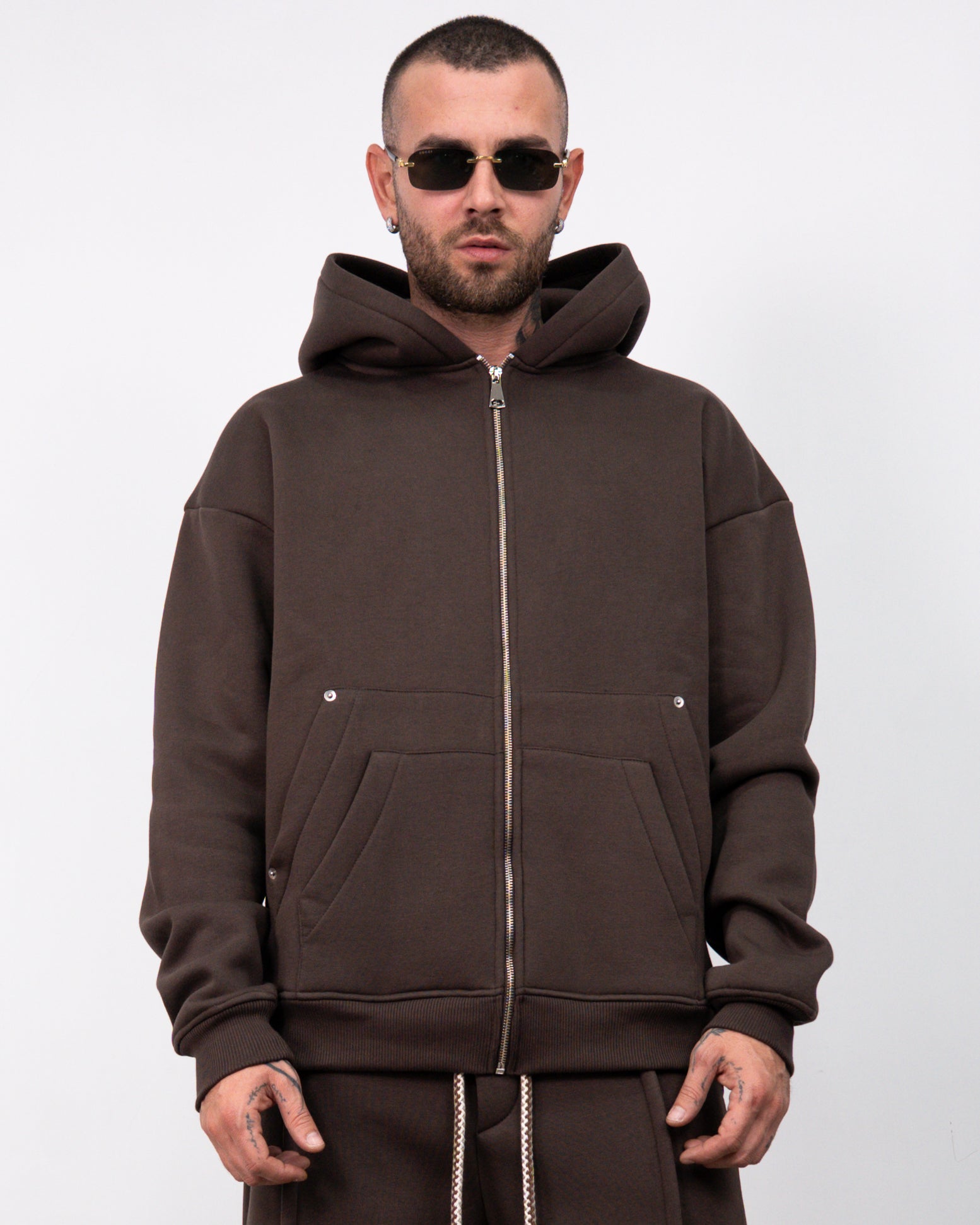 Tuta completa not found