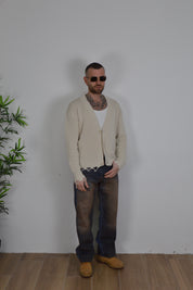 Cardigan abrasioni