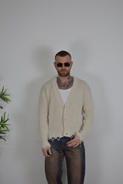 Cardigan abrasioni