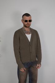 Cardigan abrasioni