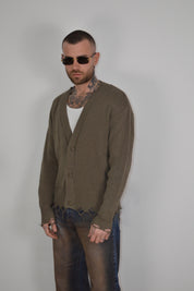 Cardigan abrasioni