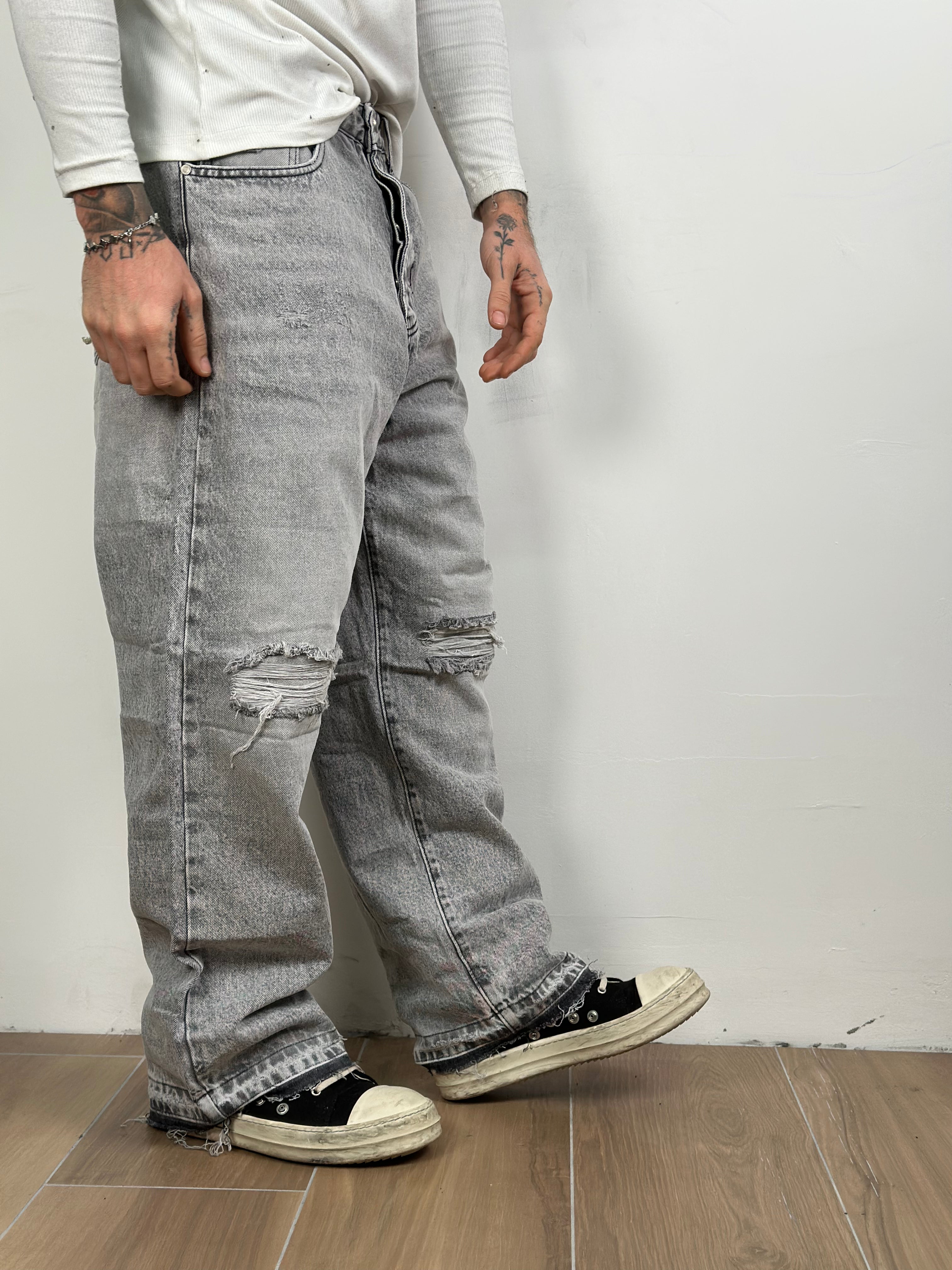 baggy super grey