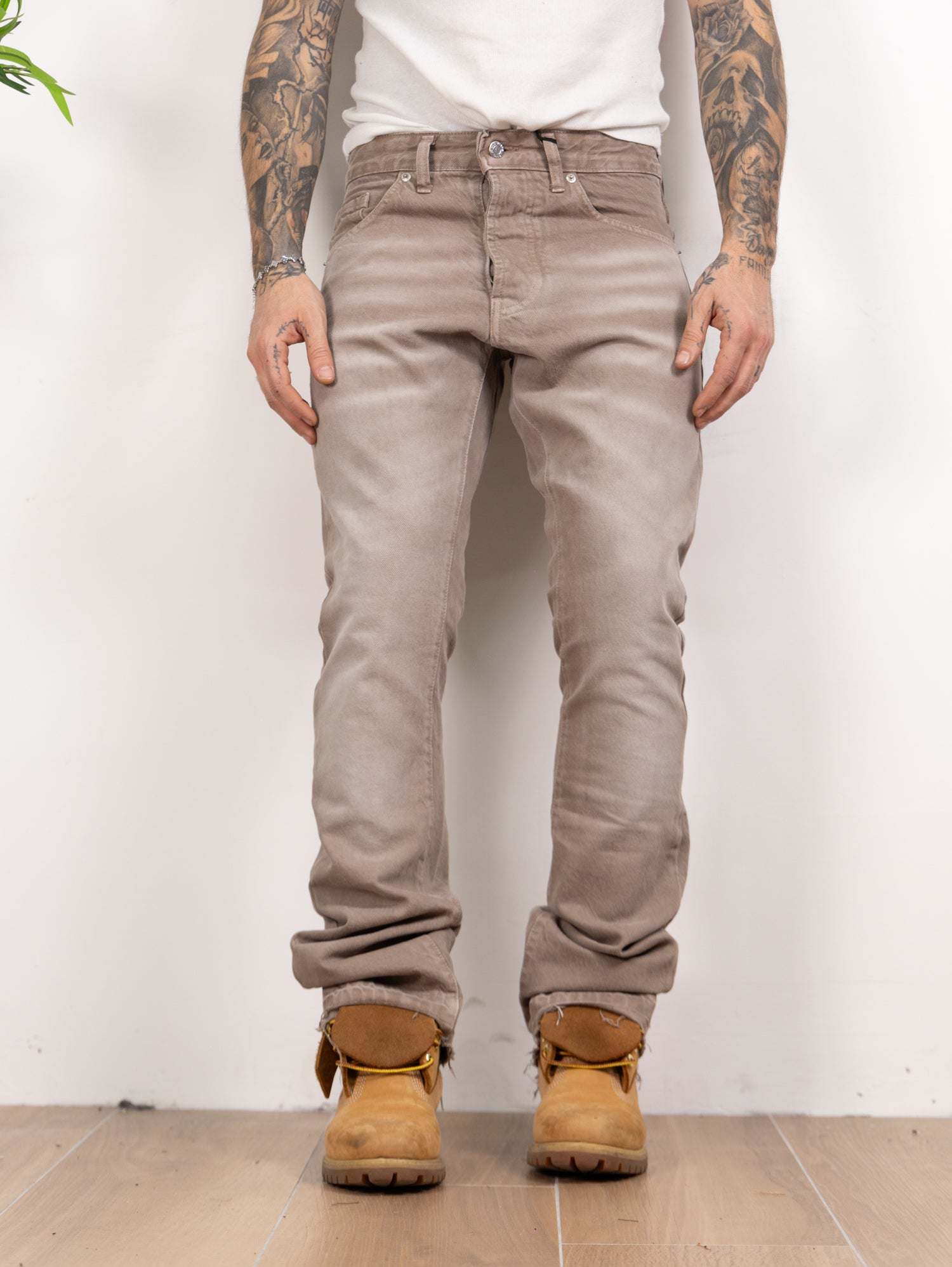 Flare brown