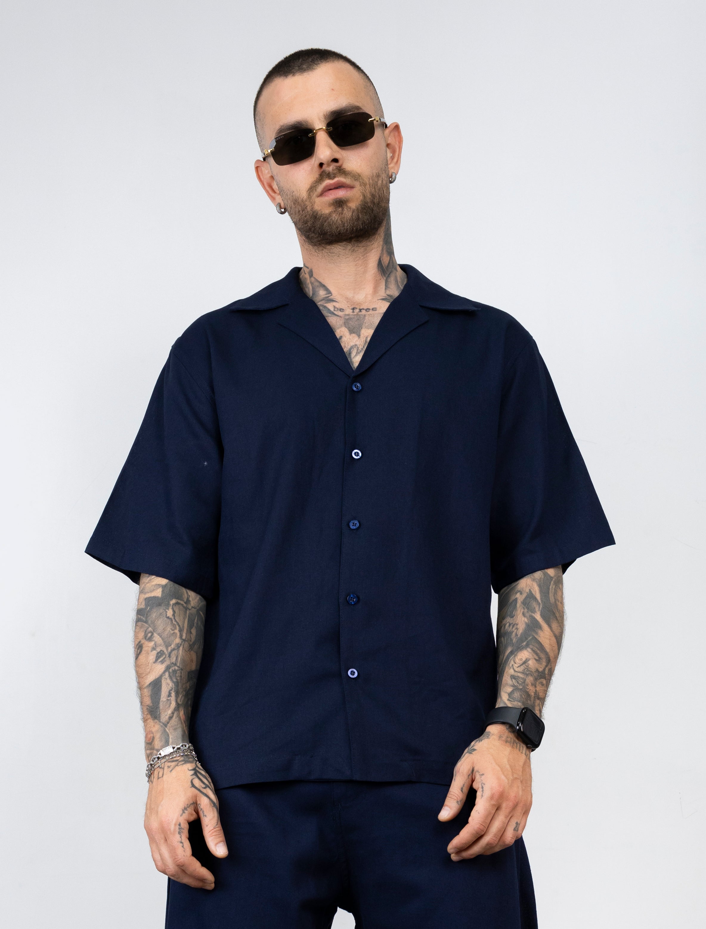 Camicia in lino mezza manica
