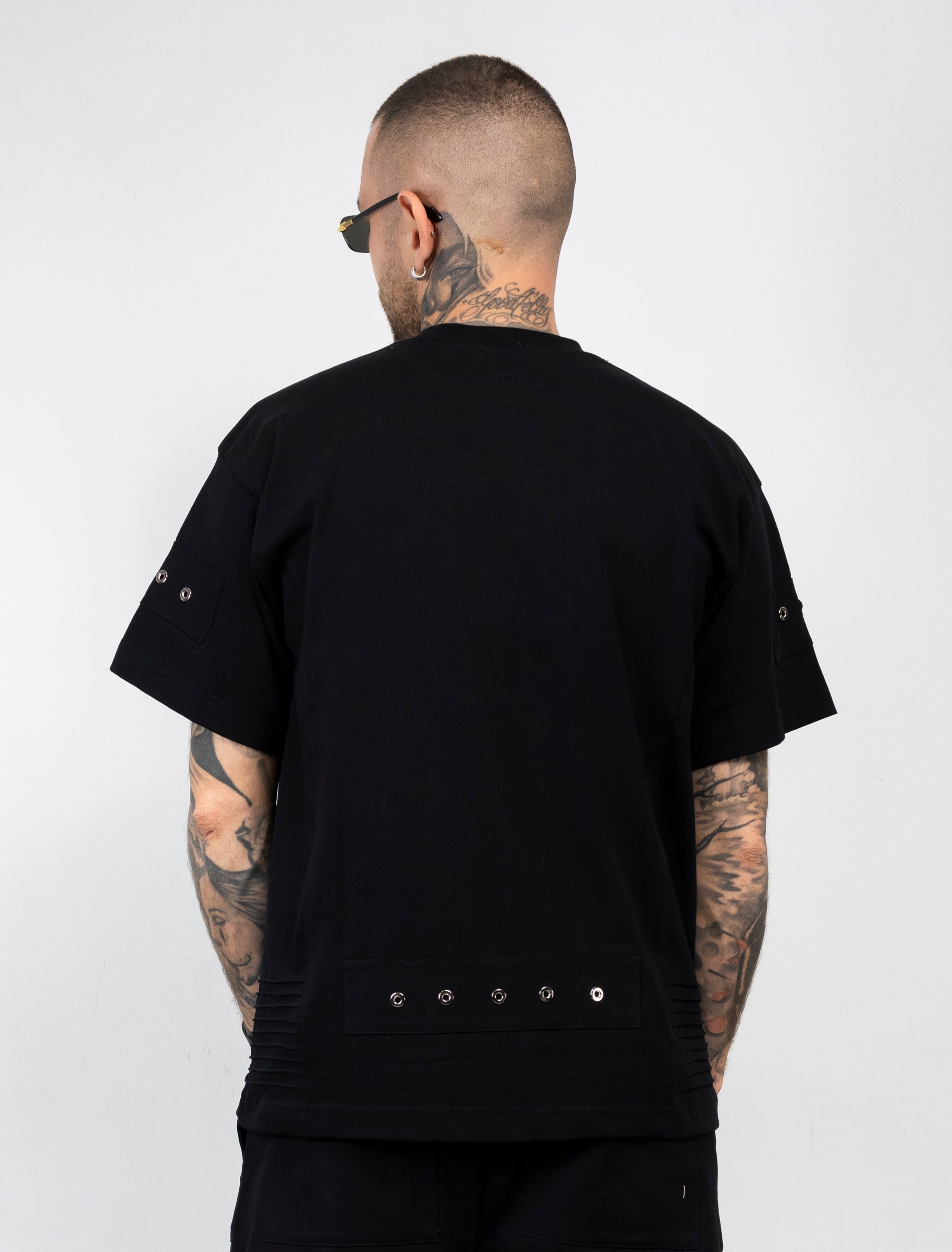 T-shirt miniml utility