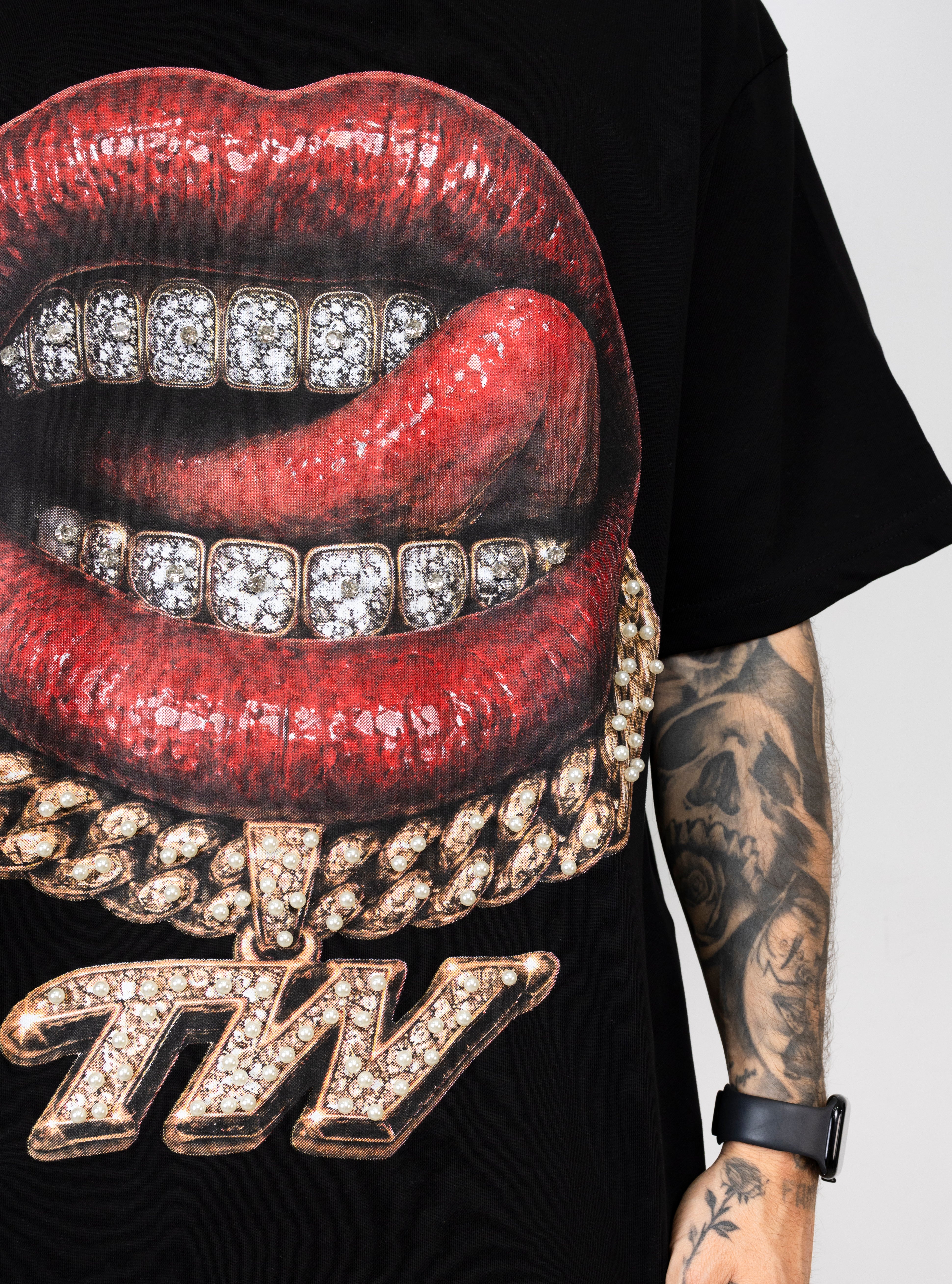 T-shirt mounth luxury