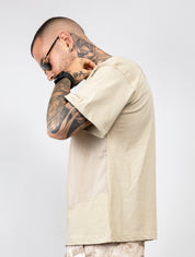 T-shirt tech panel