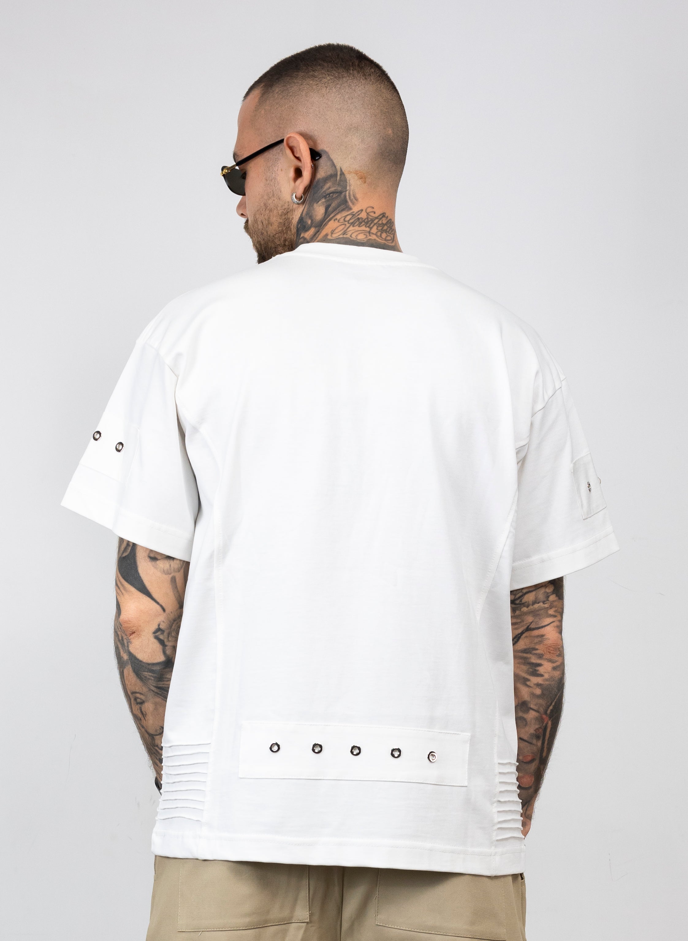 T-shirt miniml utility