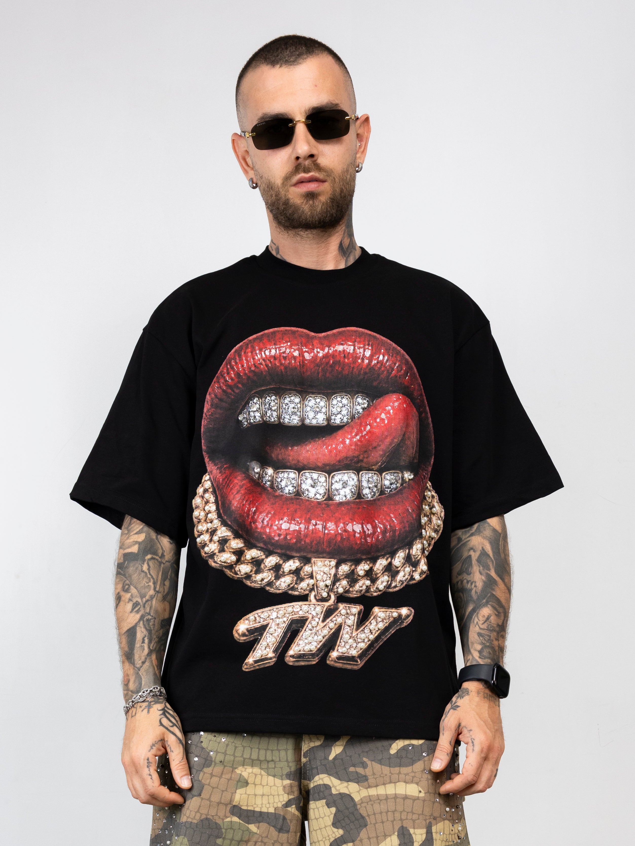 T-shirt mounth luxury