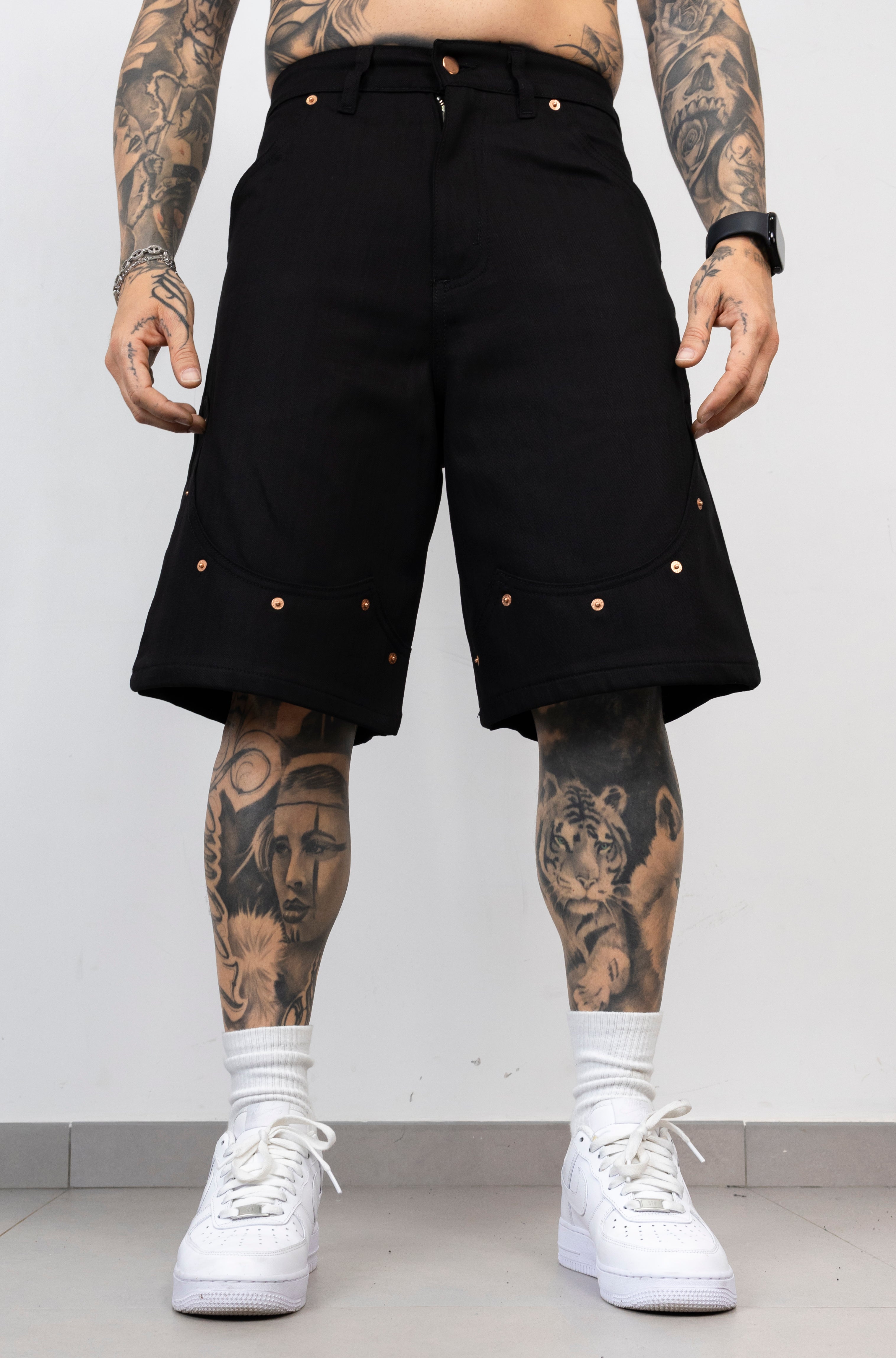 Bermuda Oversize con Rivetti
