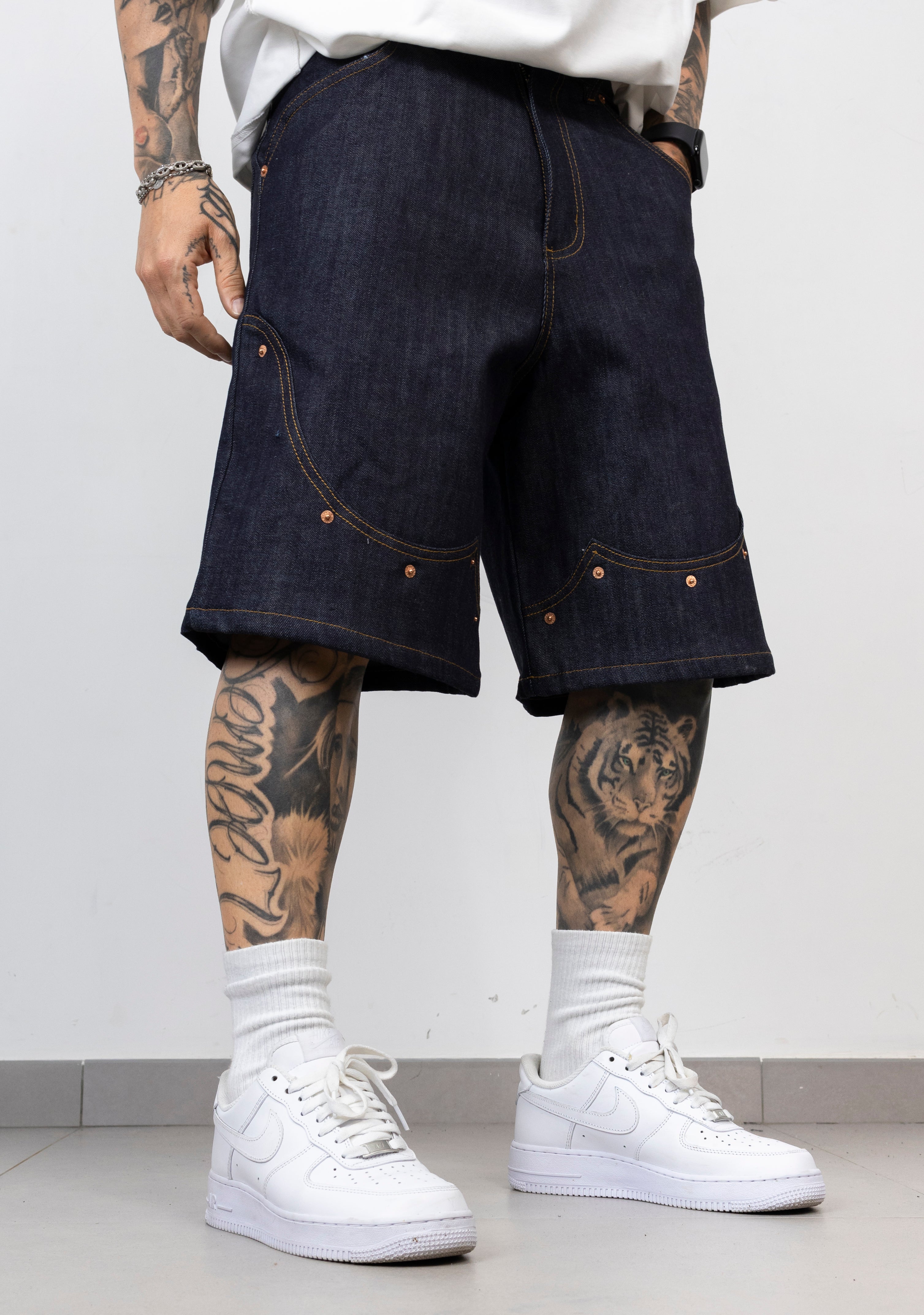 Bermuda Oversize con Rivetti denim