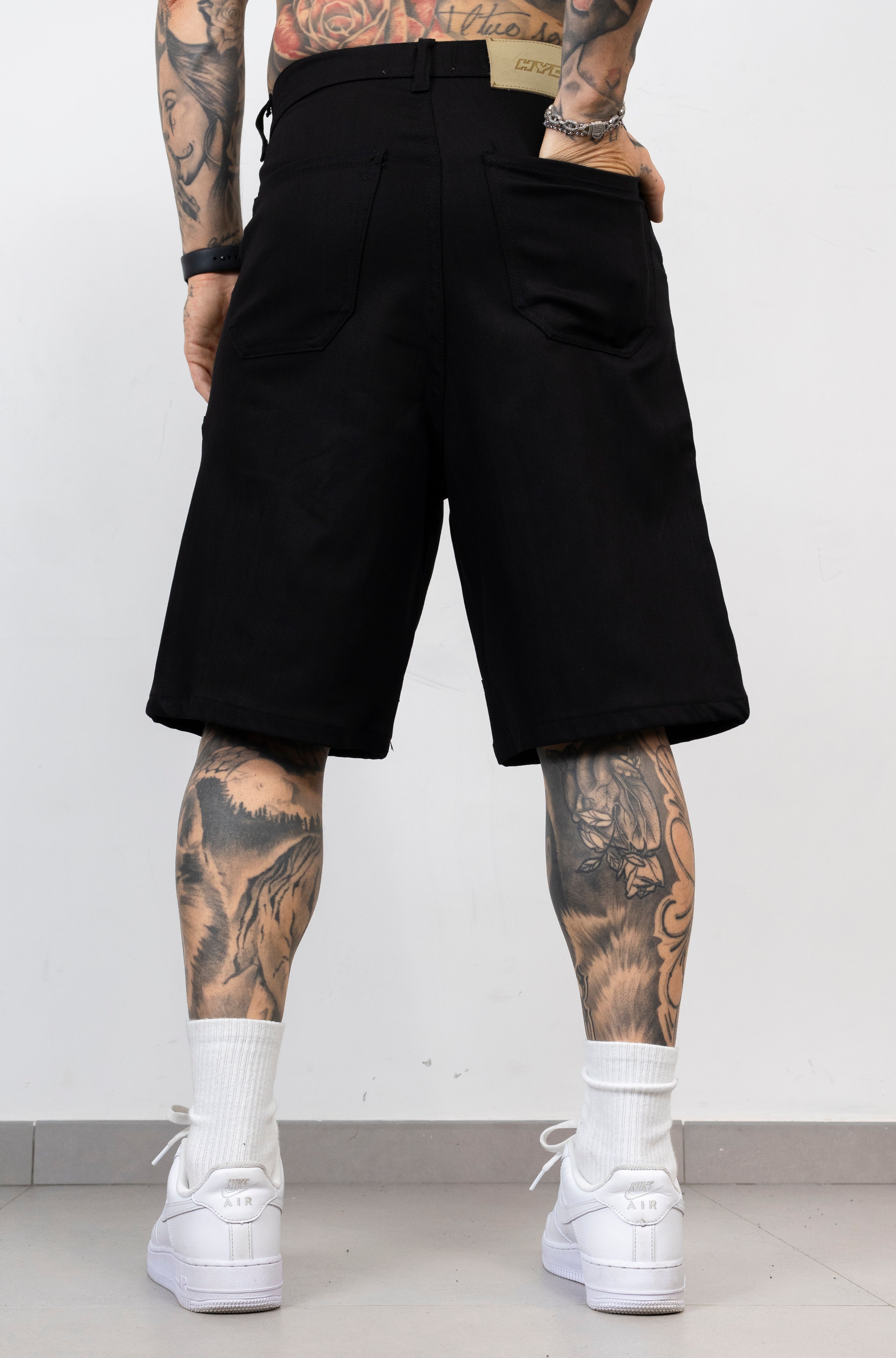 Bermuda Oversize con Rivetti