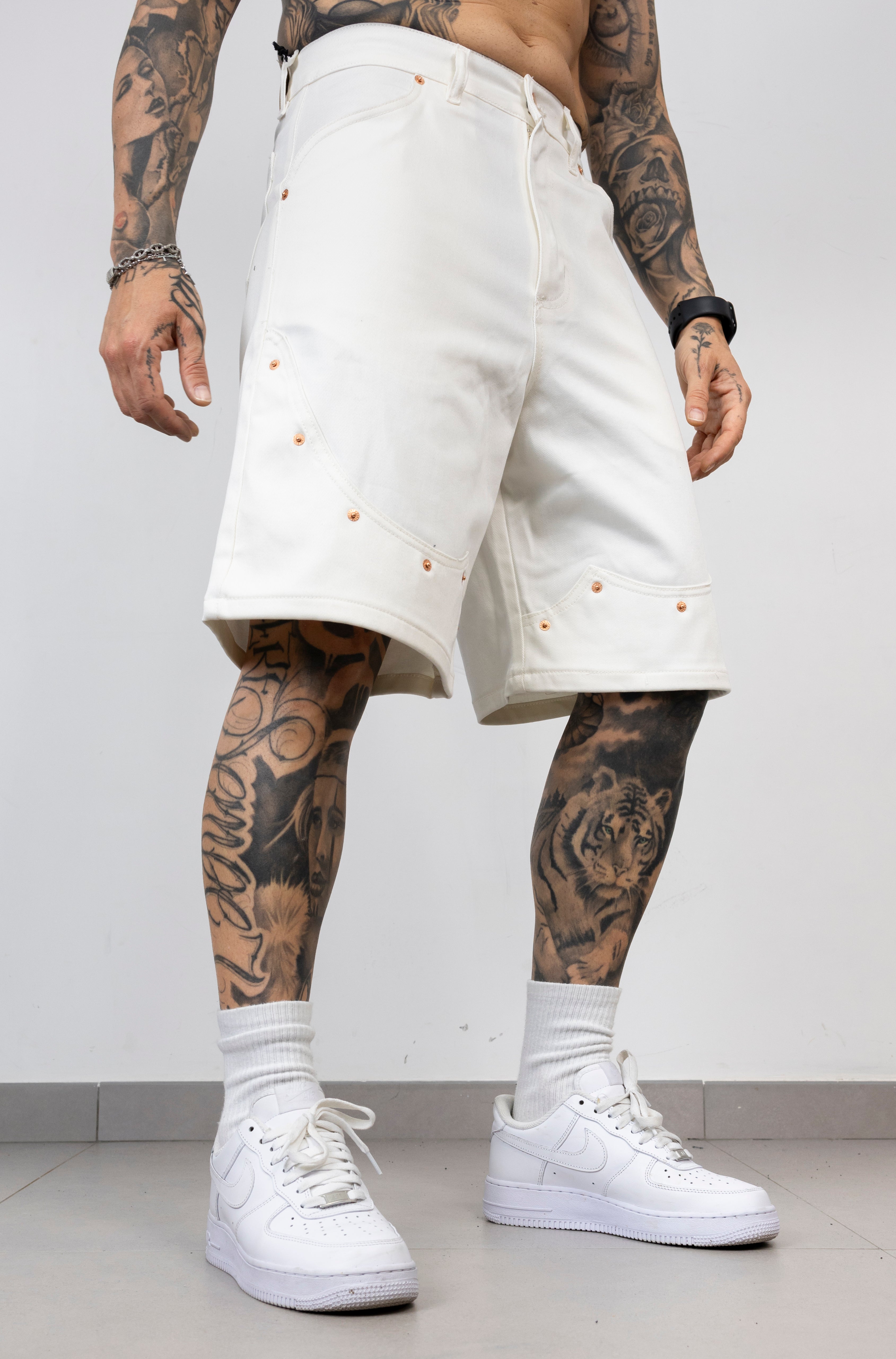 Bermuda Oversize con Rivetti