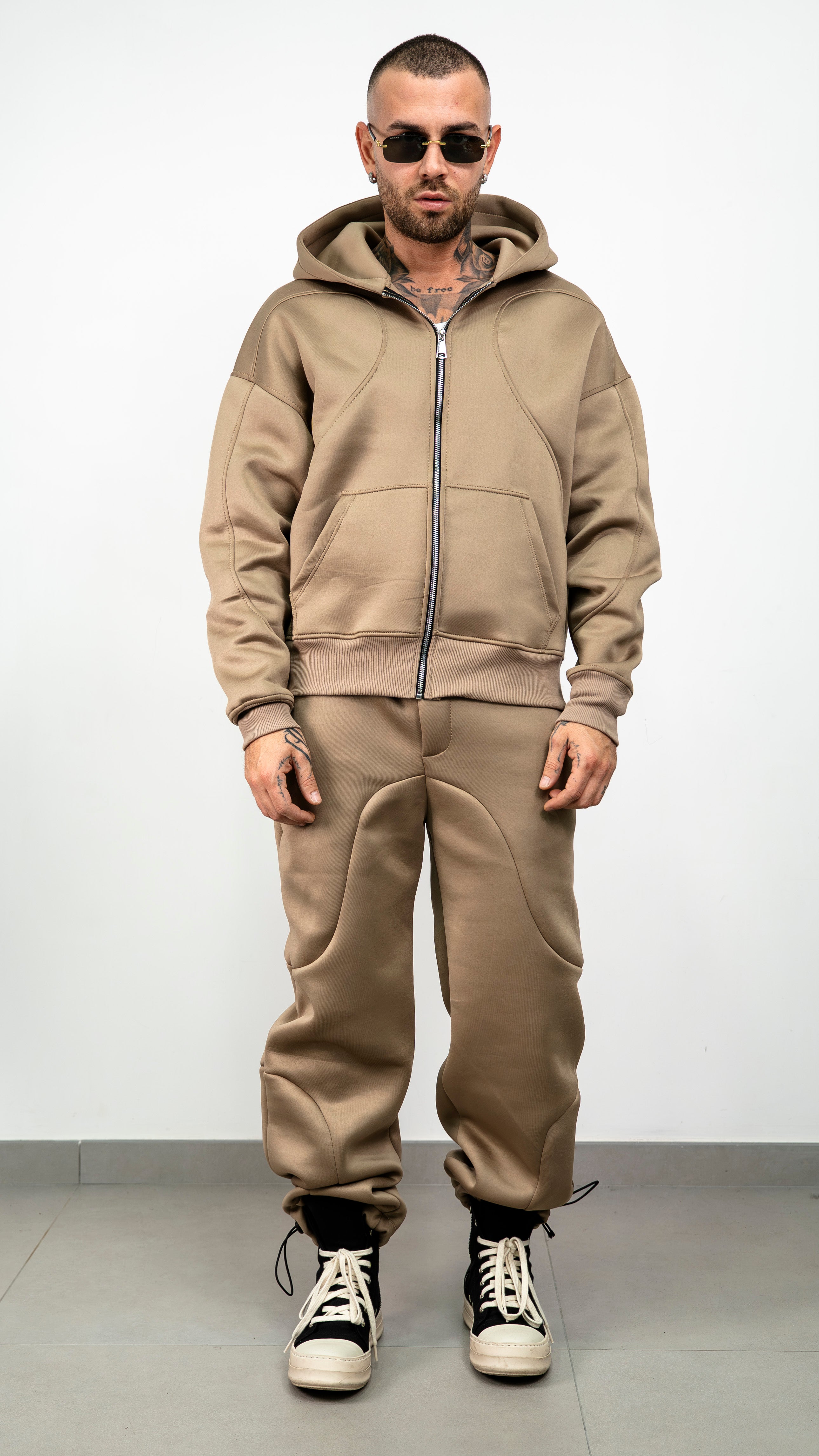 Coordset scuba bunker