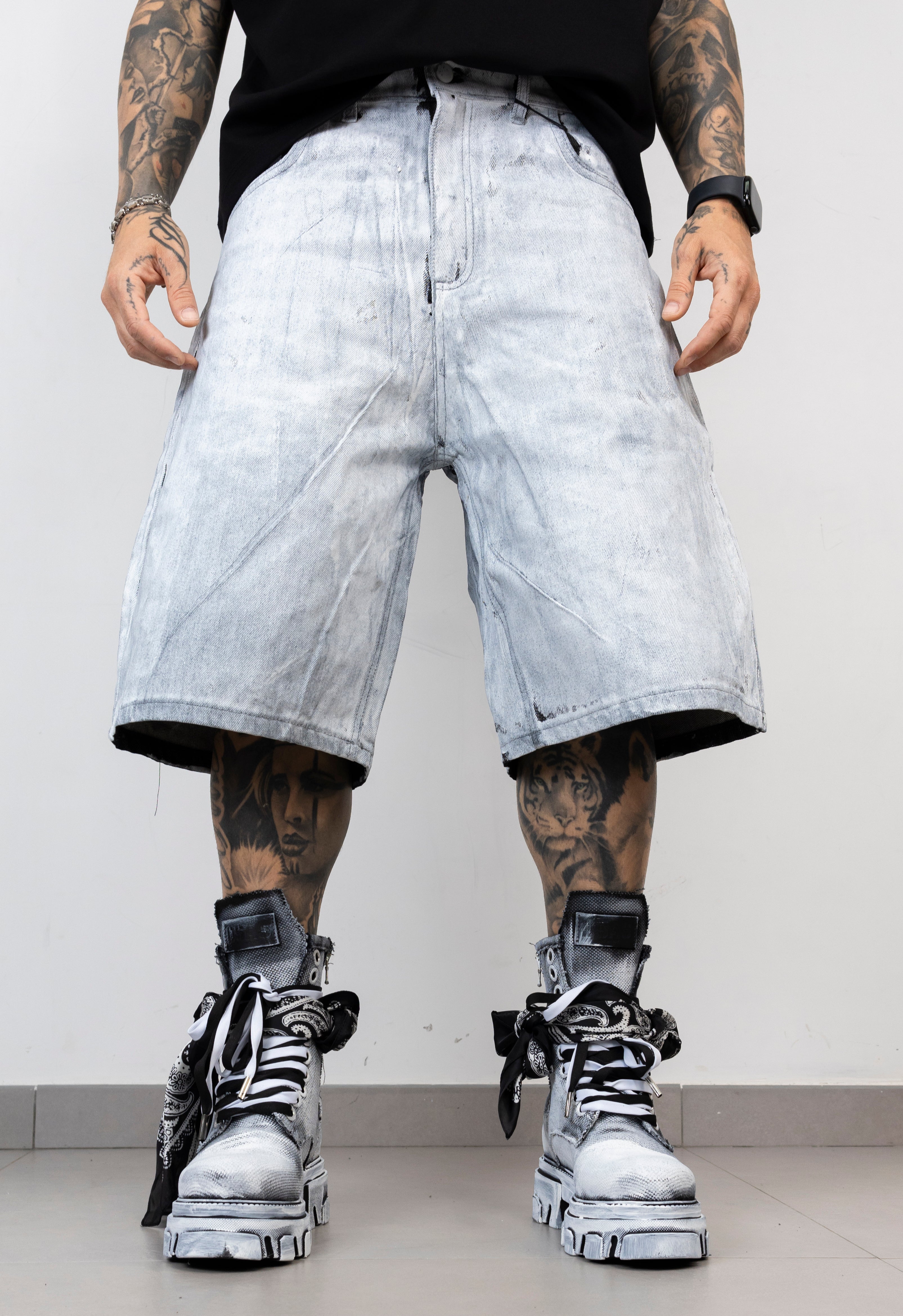 Bermuda Denim spalmato Ice Grey