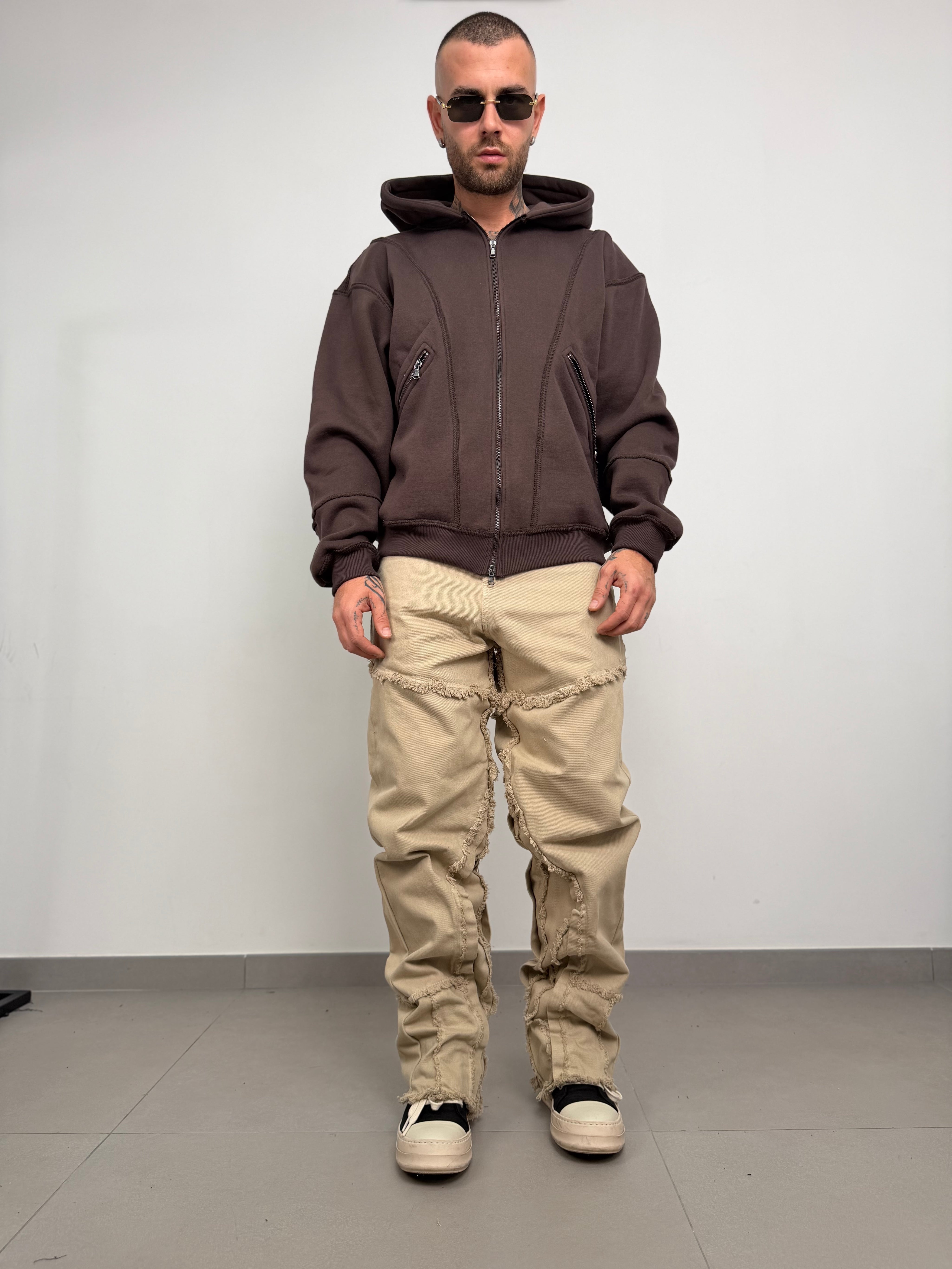 Baggy mult-cut