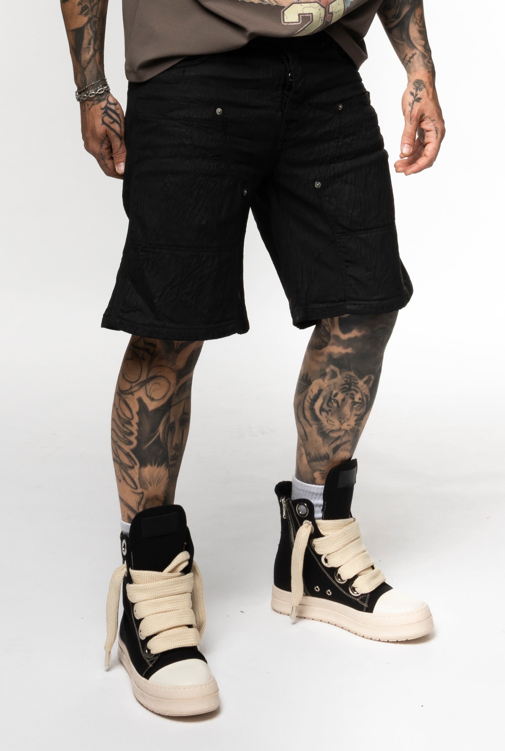 Bermuda Cargo Nero Texture Alternet