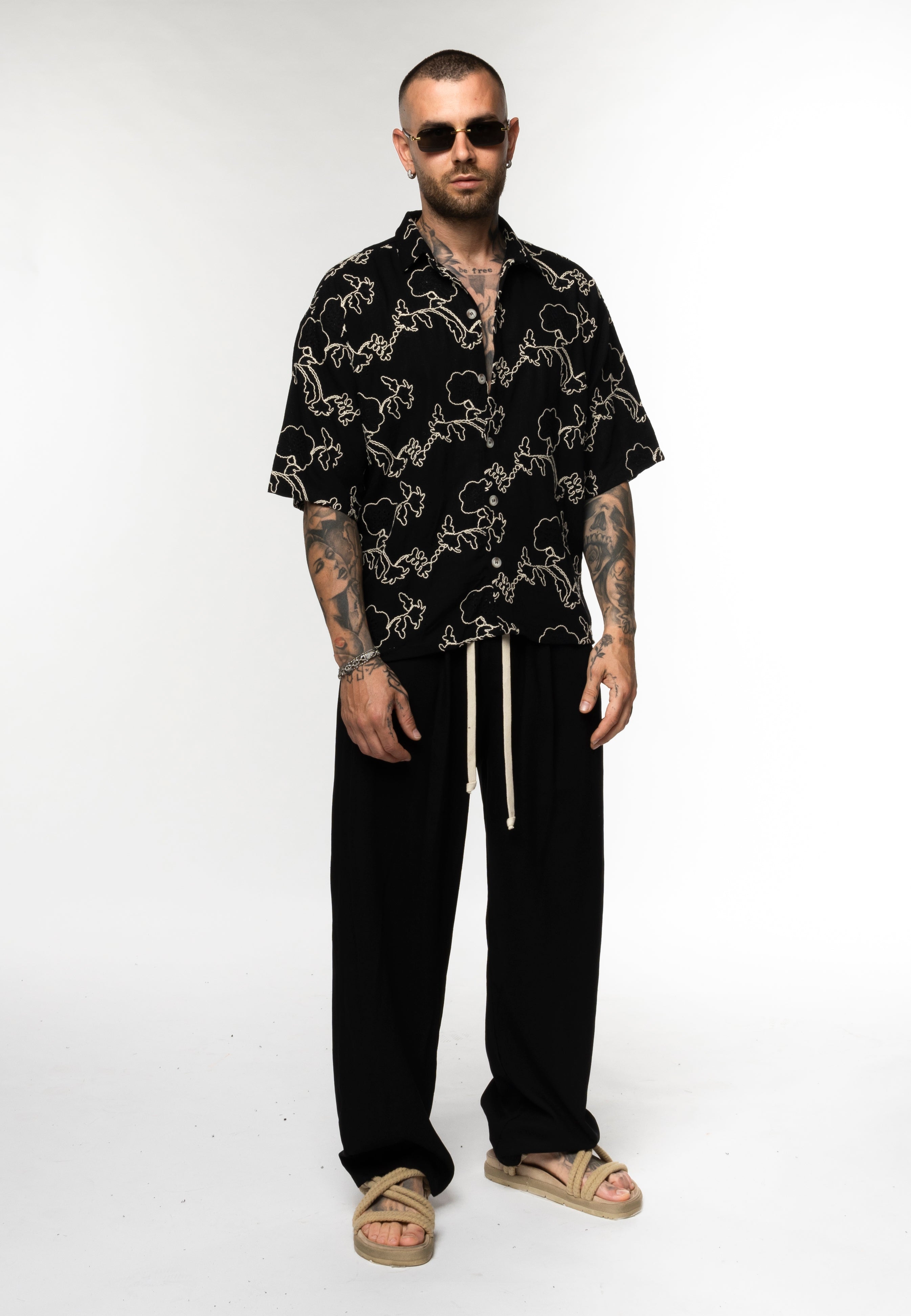 Pantalaccio in lino fondo largo