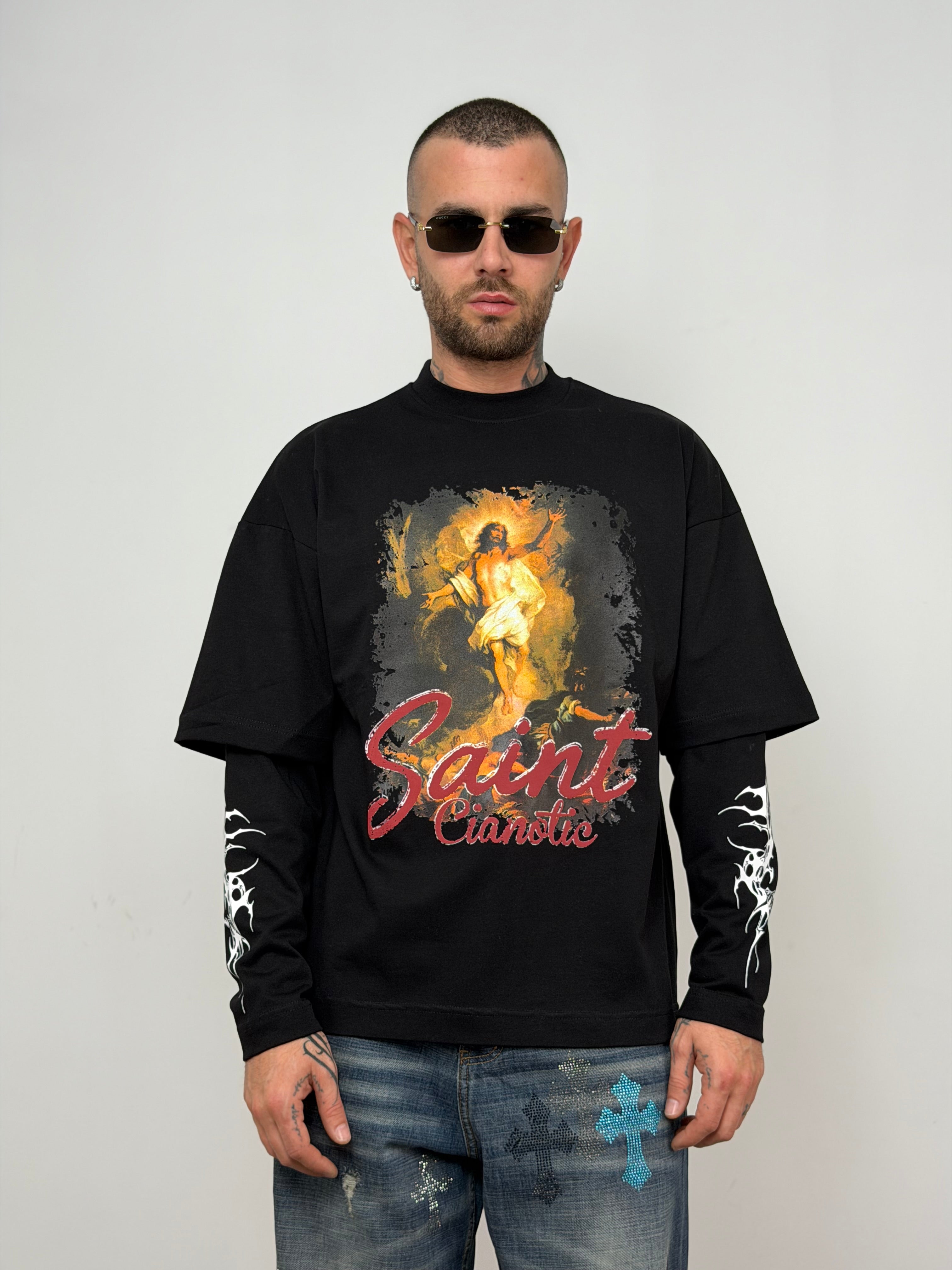 t-shirt long slevee saint