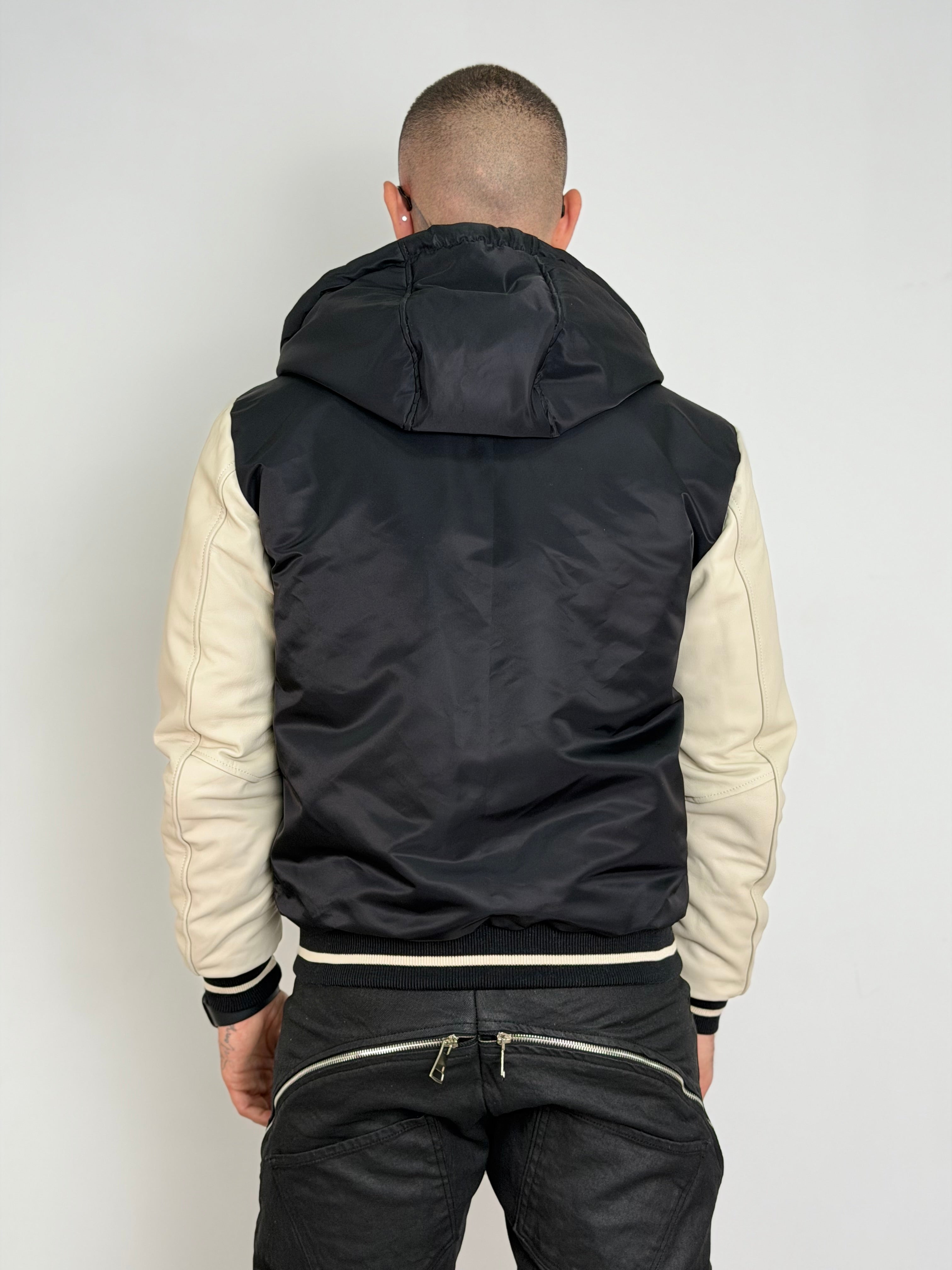 Jacket premium all five