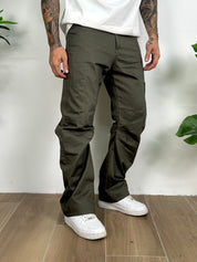 Cargo bull present