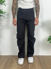 Cargo bull present