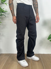 Cargo bull present
