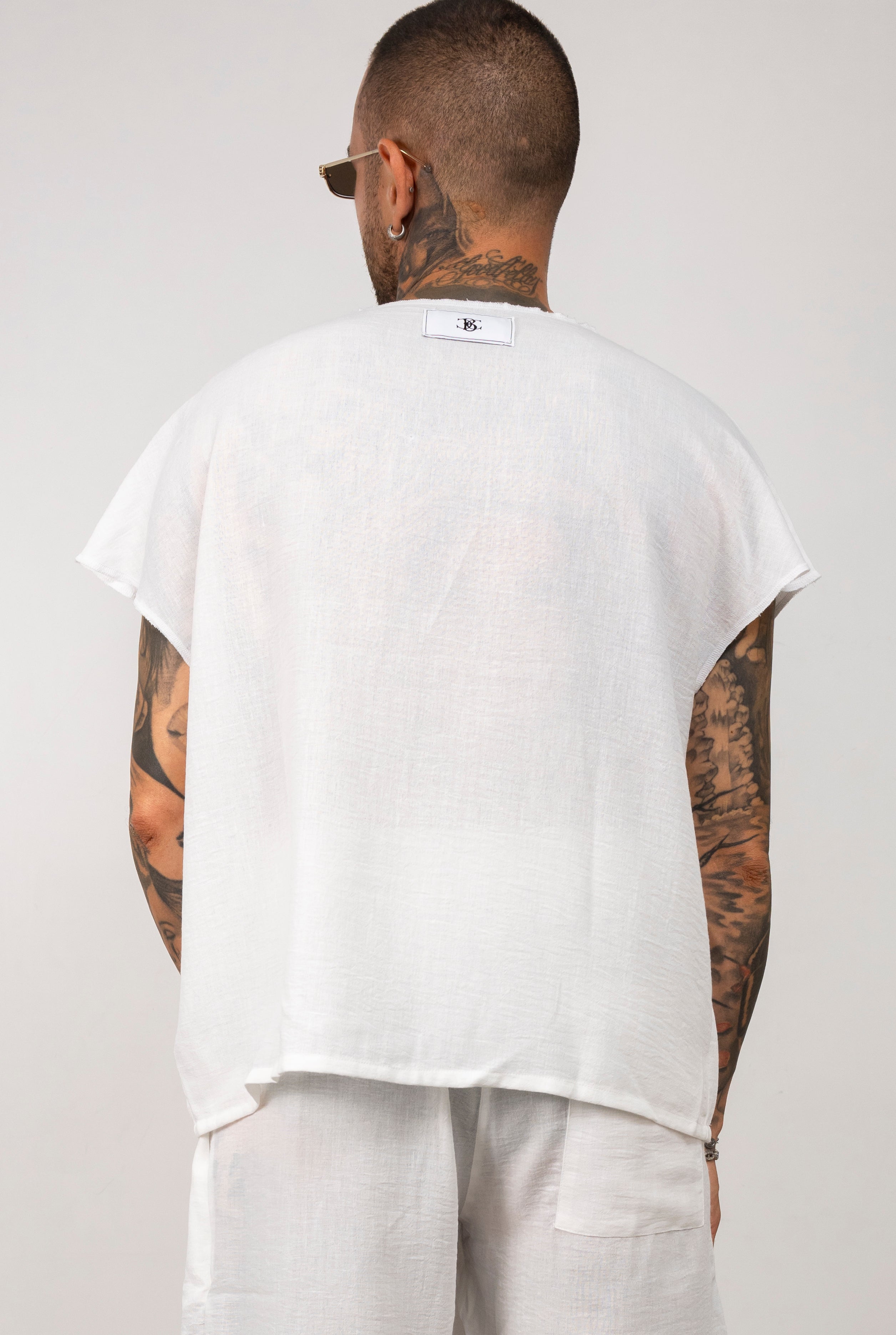 Coordinato t-shirt smanicata e pantalone