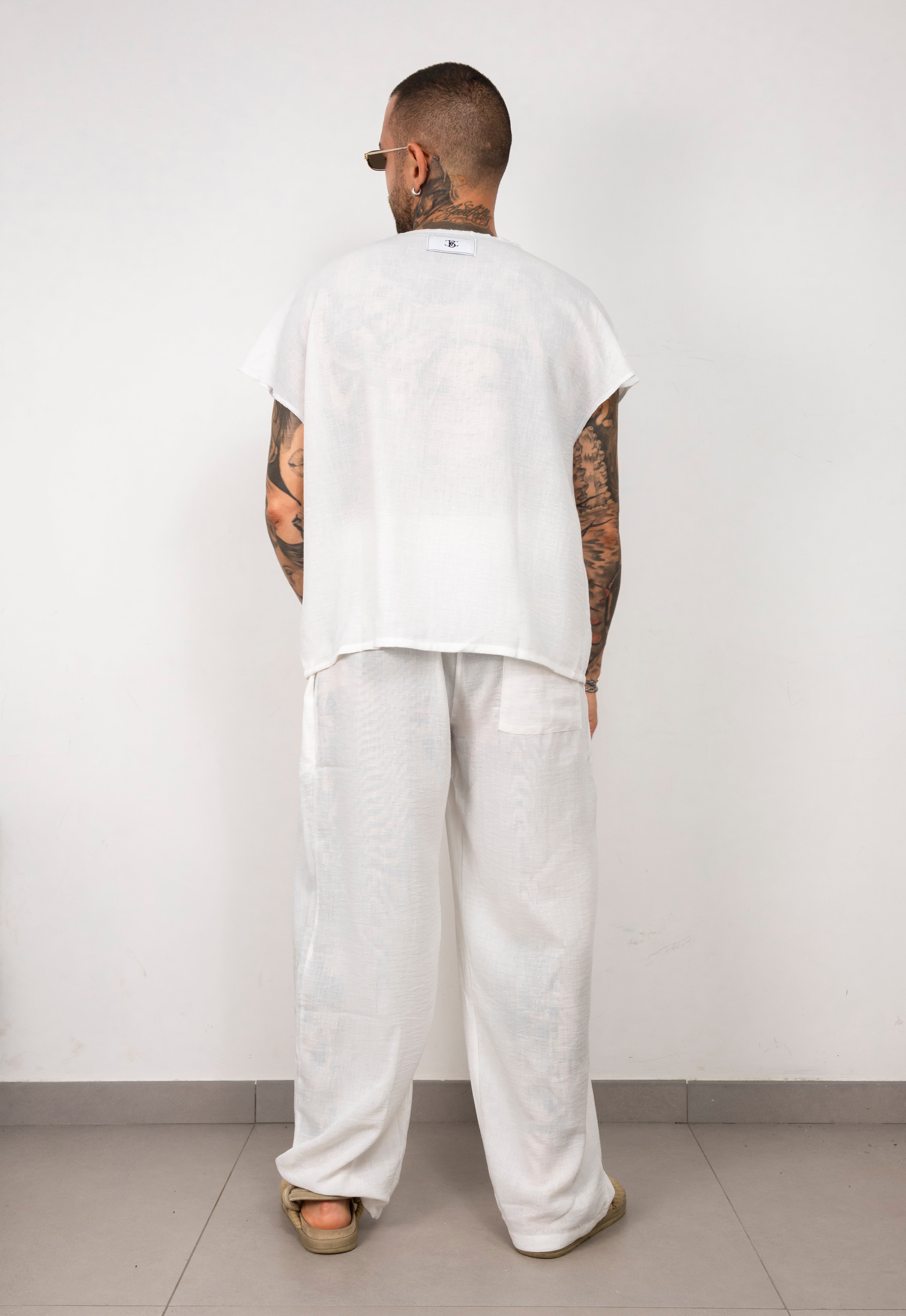 Coordinato t-shirt smanicata e pantalone