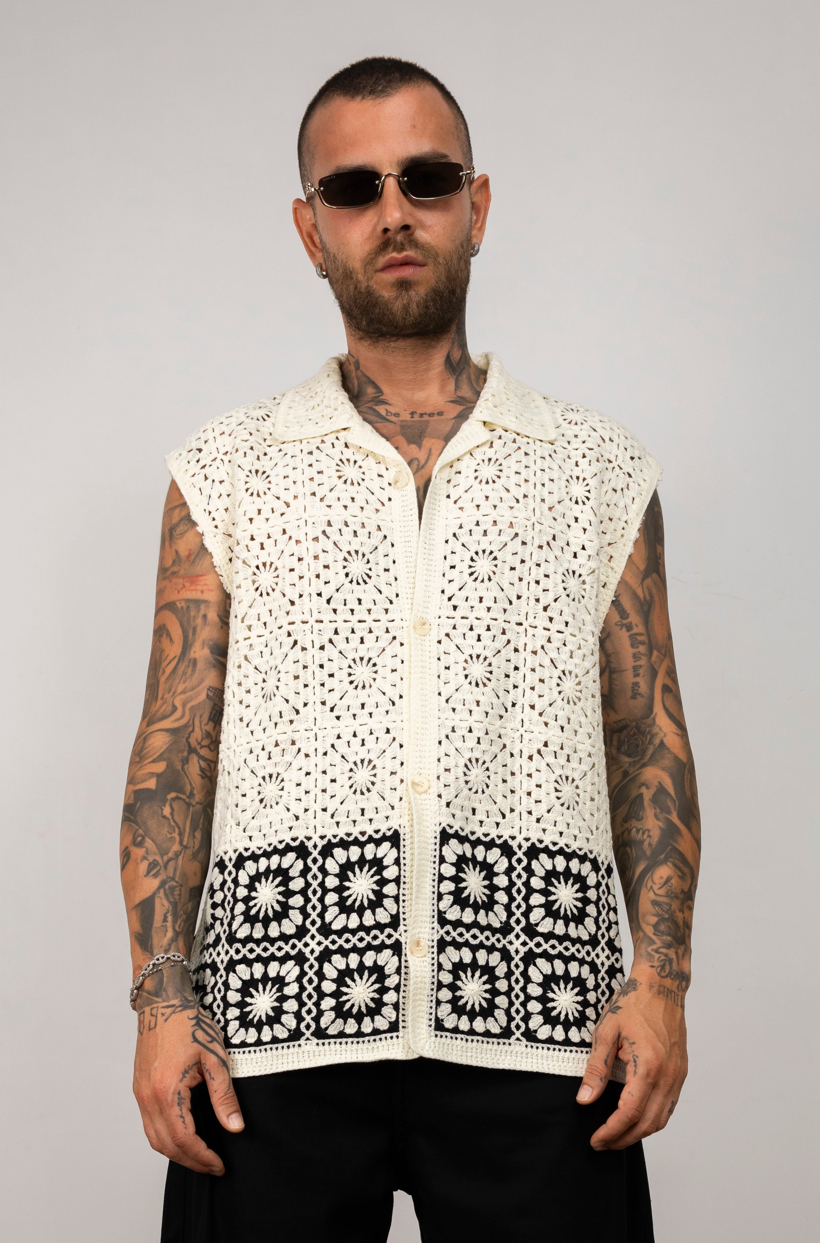 camicia in crochet smanicata