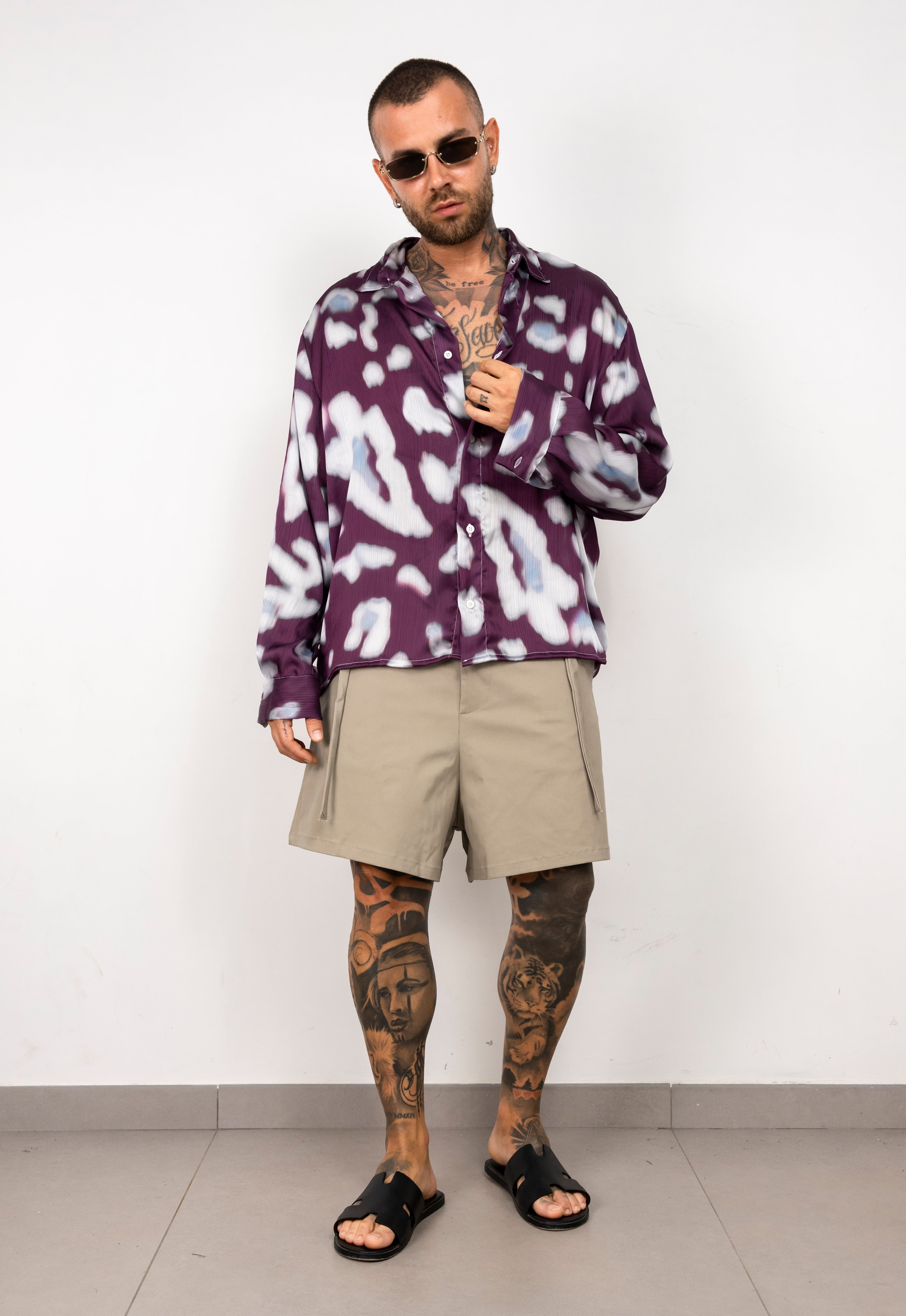 Camicia in viscosa astratta