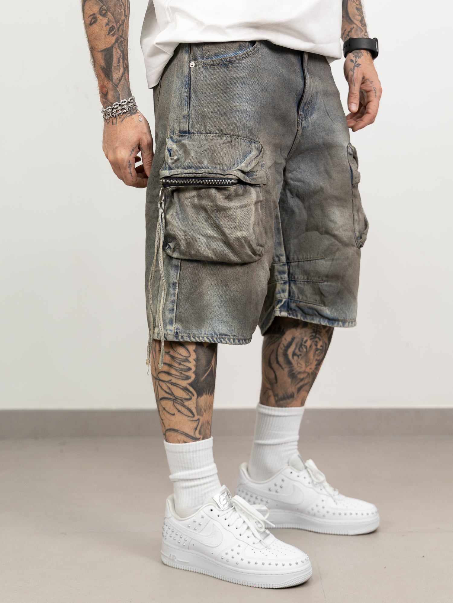 Short tasconi