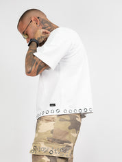 T-shirt borchie solo fondo