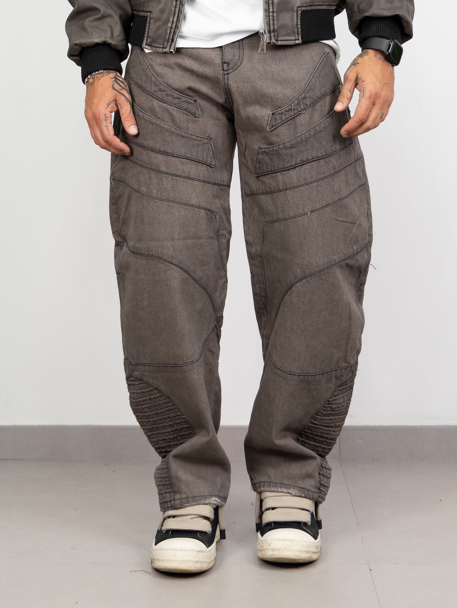 Jeans robot