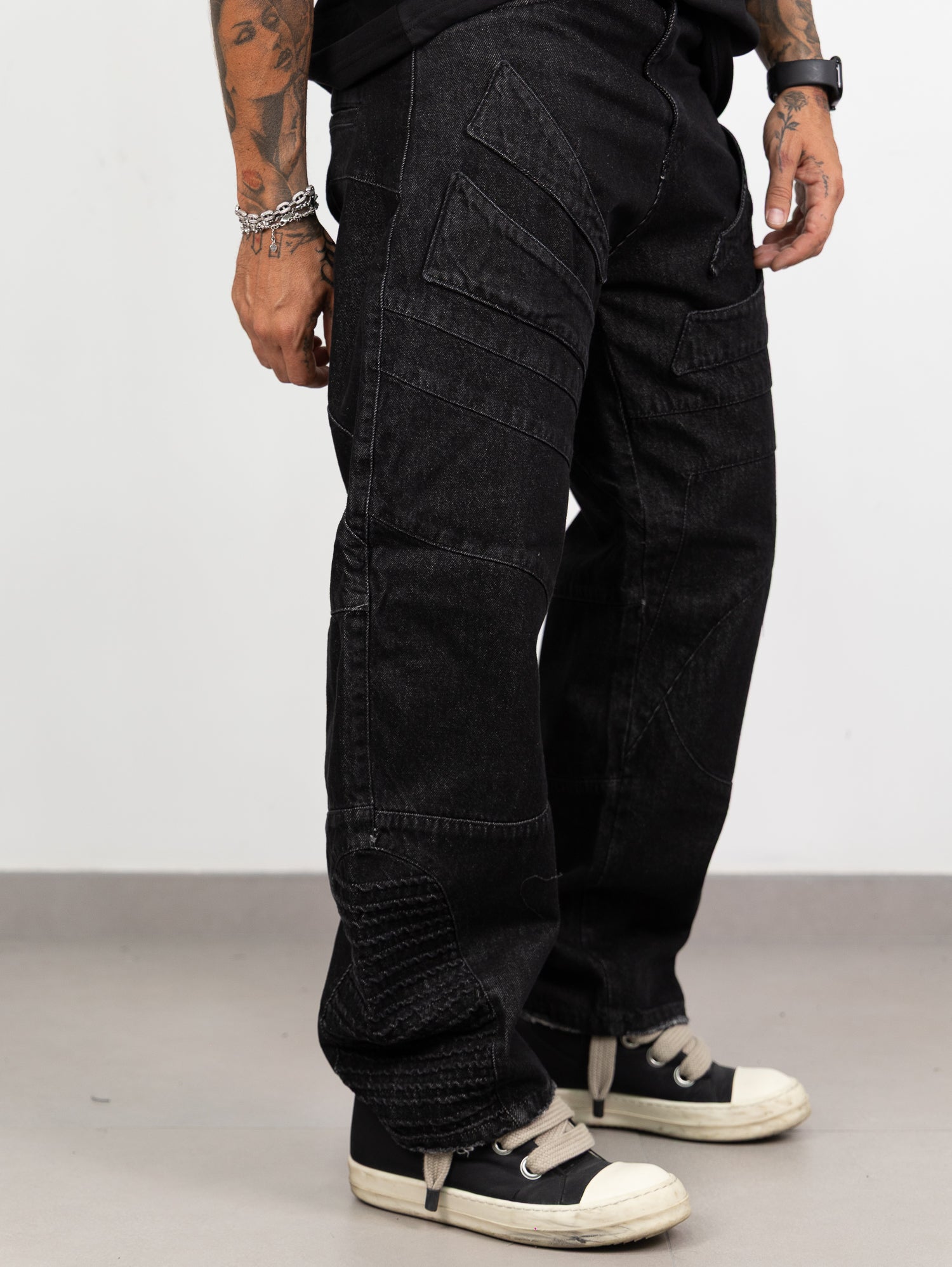 Jeans robot