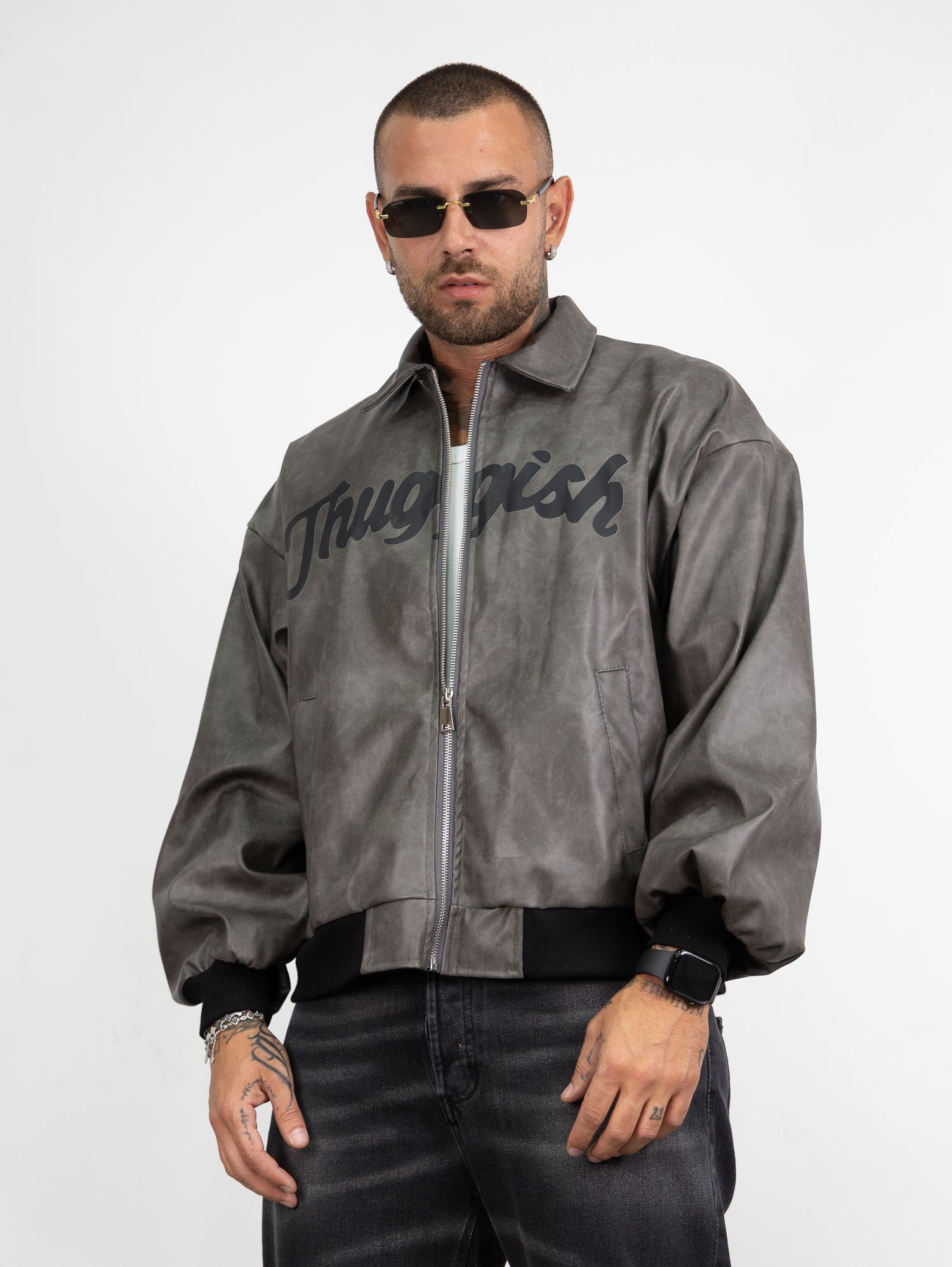 Bomber thuggish