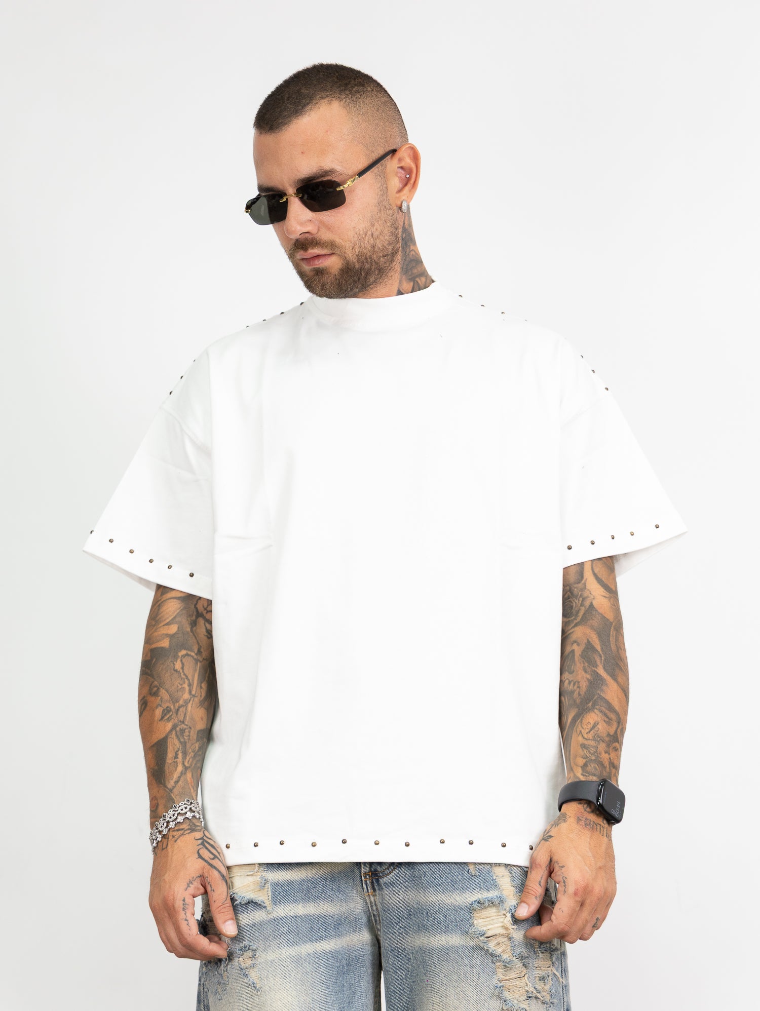 T-shirt borchie
