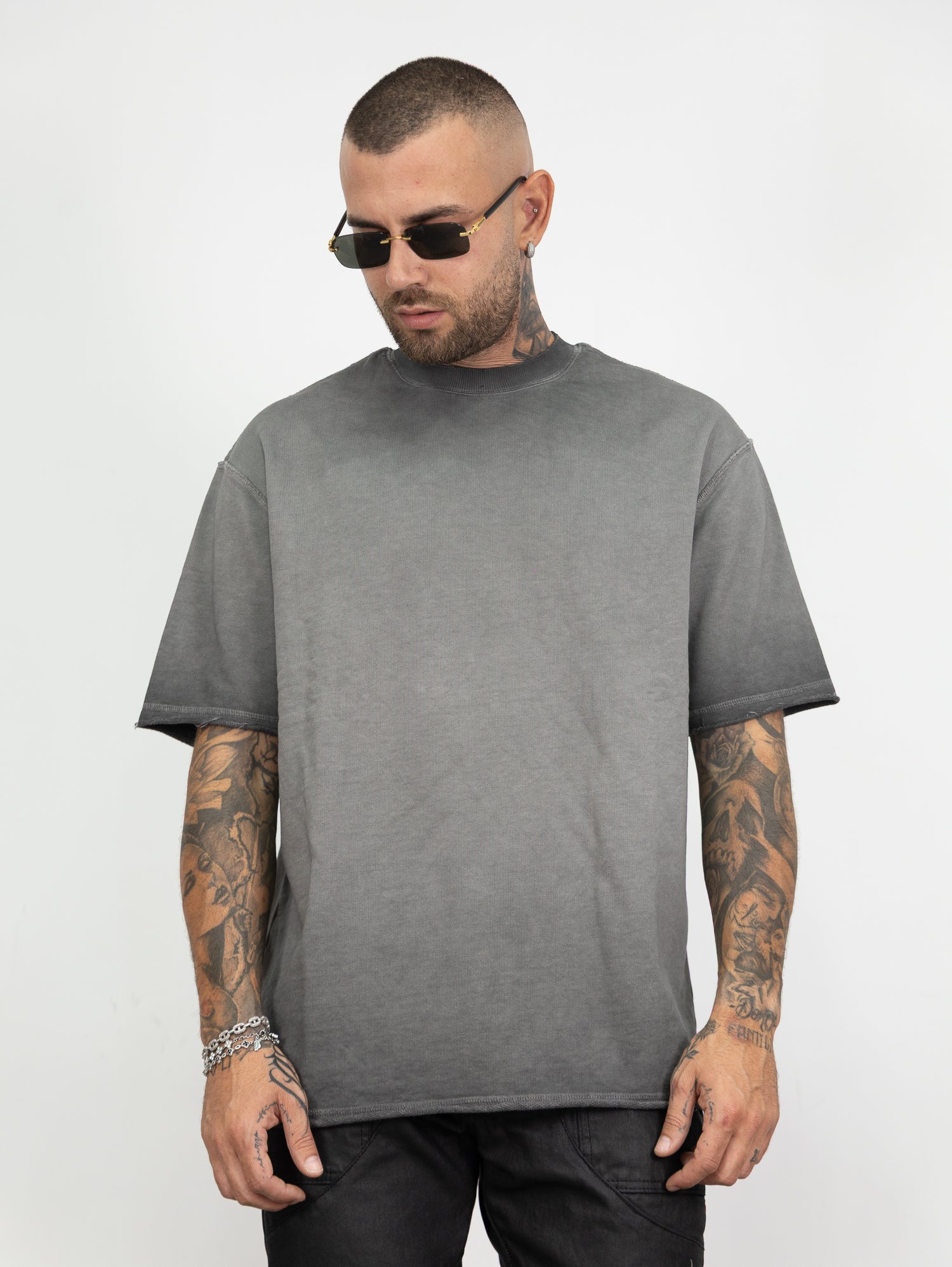 T-shirt resilience