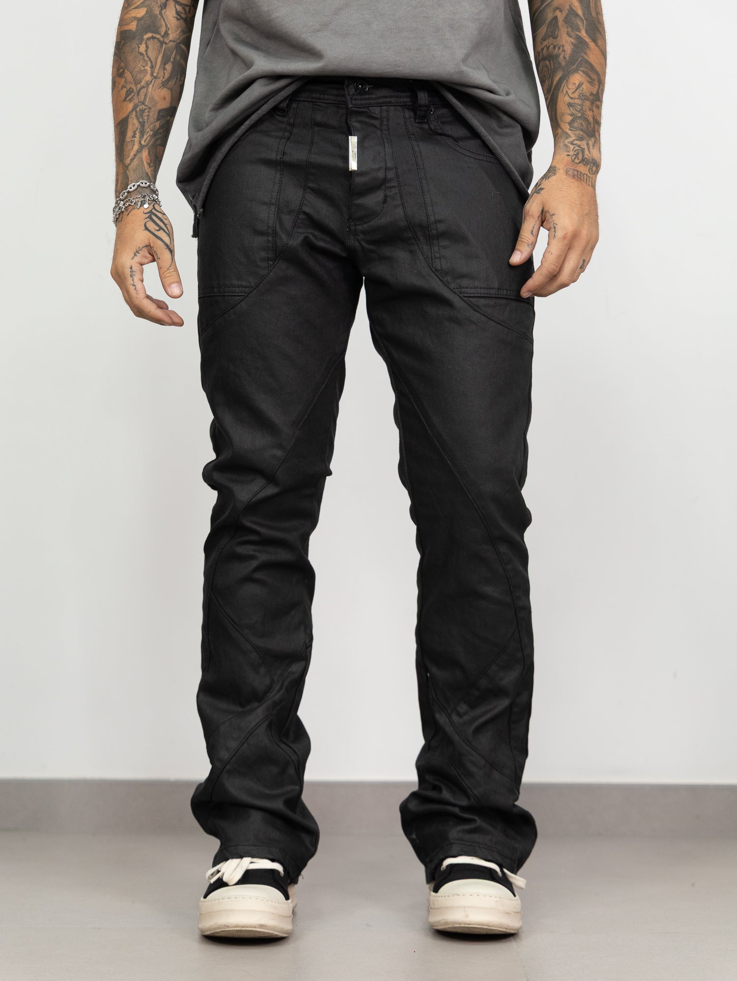 Flare spalmato 414 black