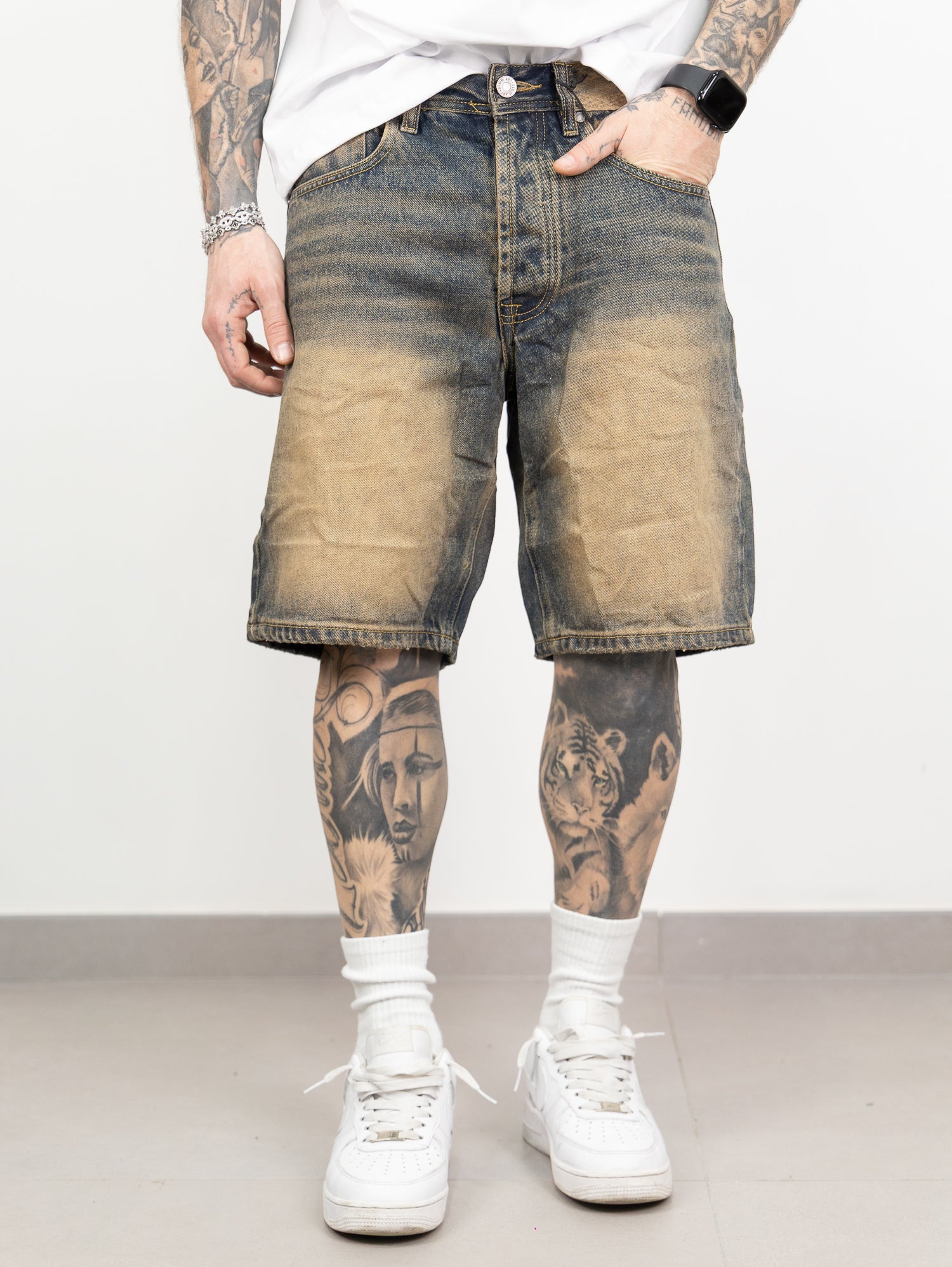 Short andrexx