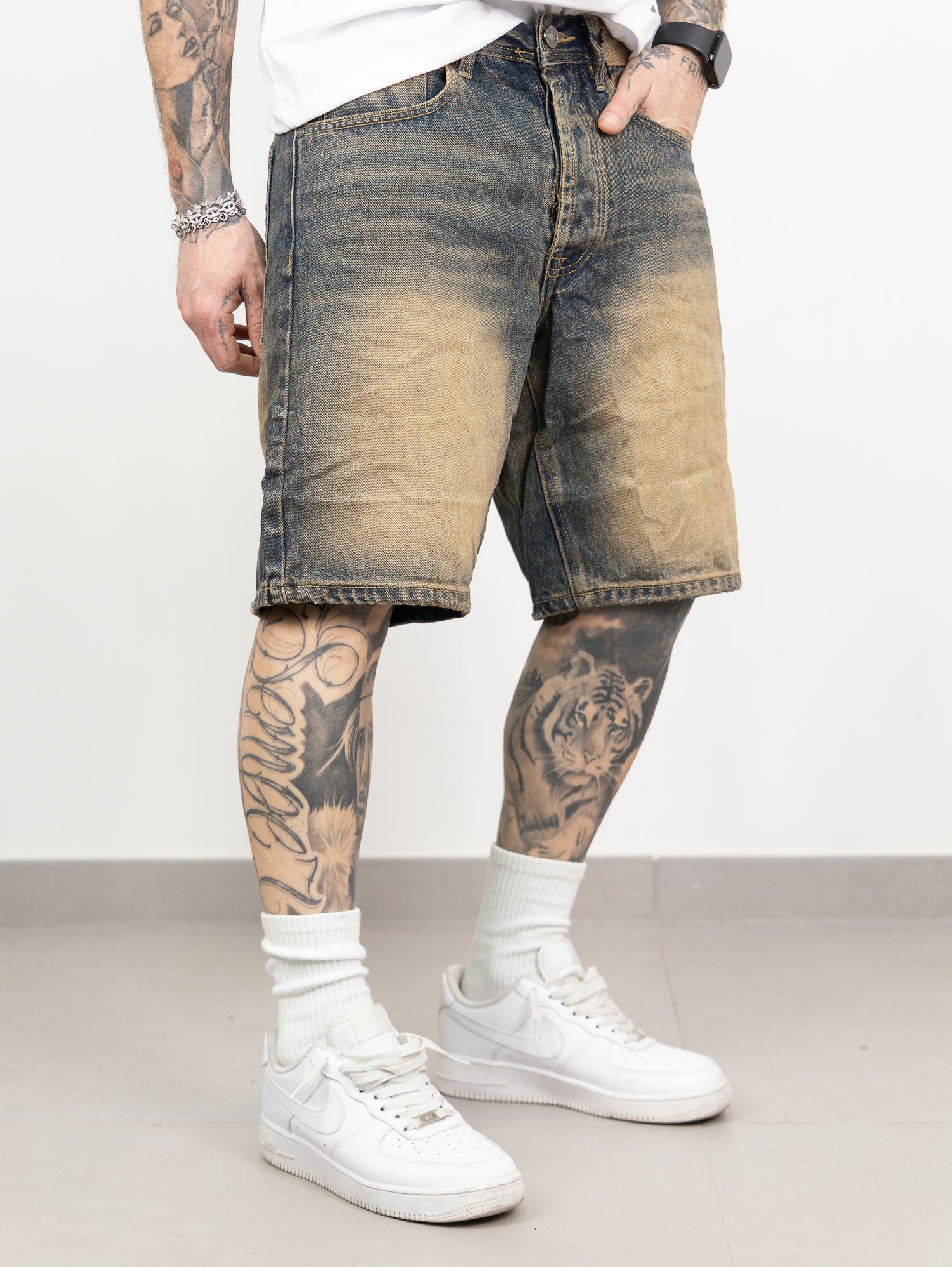 Short andrexx