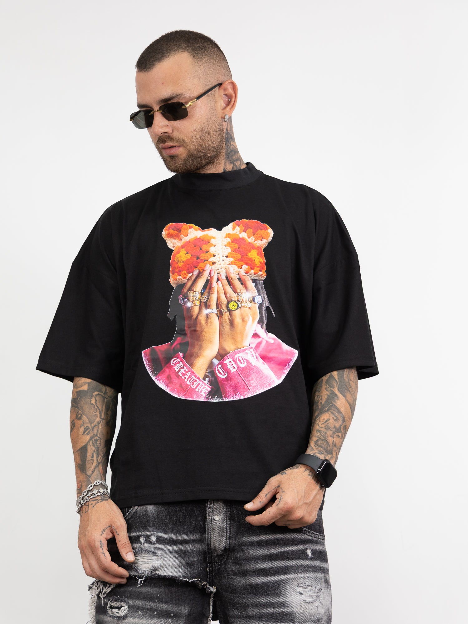 T-shirt creative face