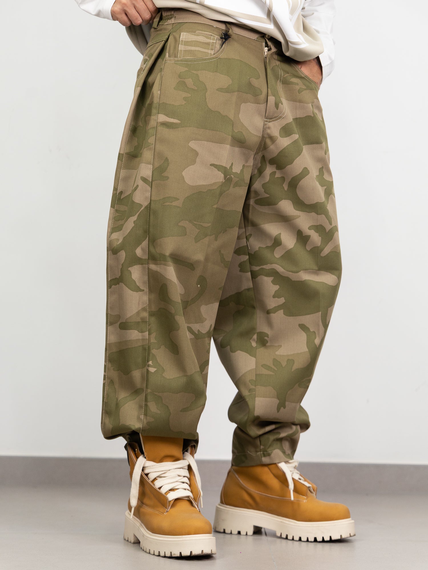 Pantalone mimetico