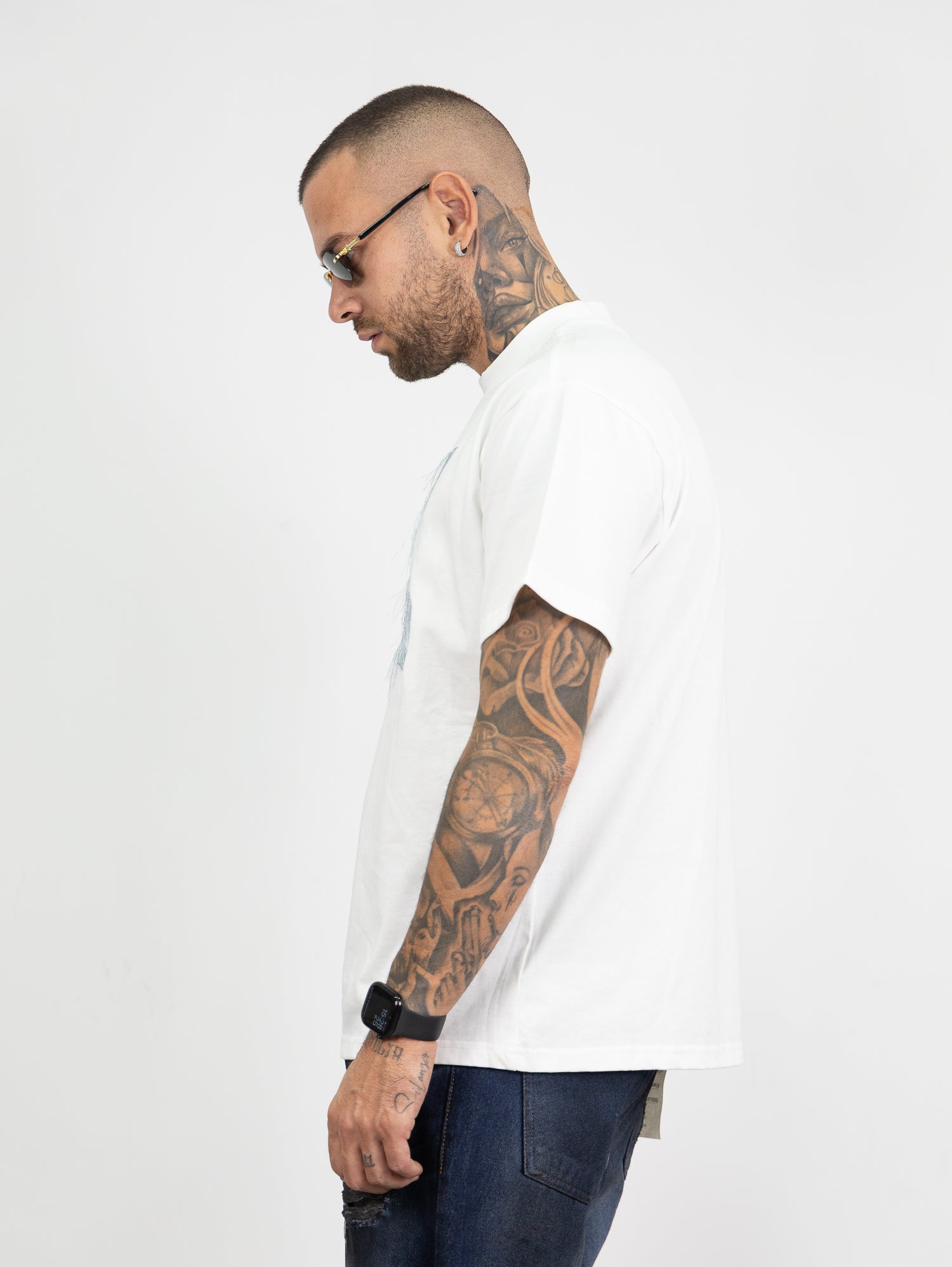 T-shirt enjoy