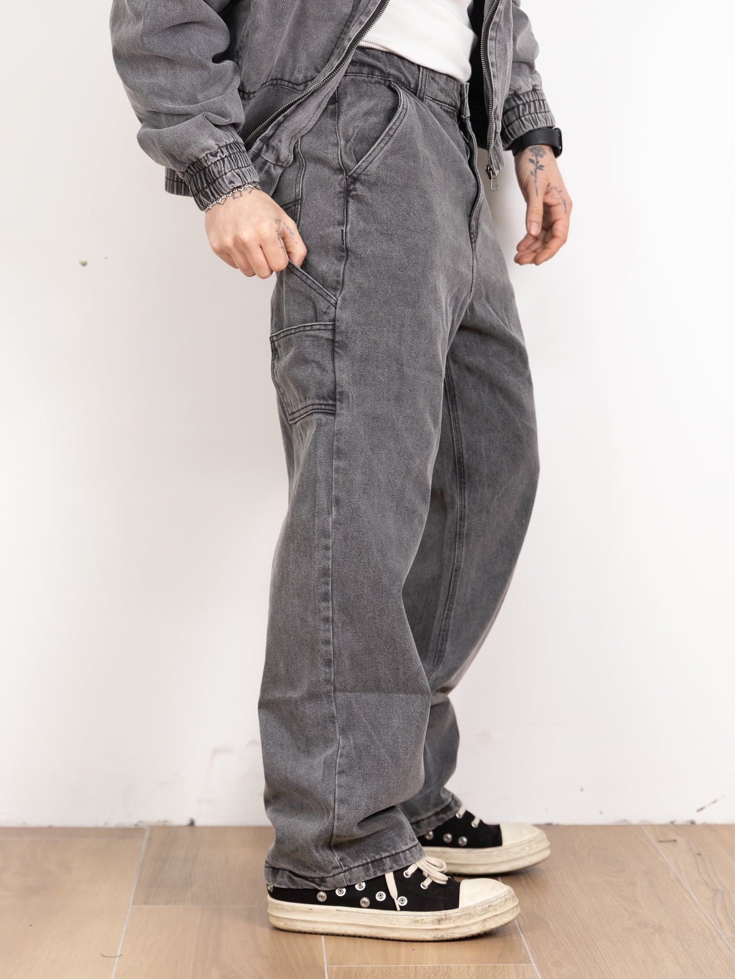 Carpenter denim task