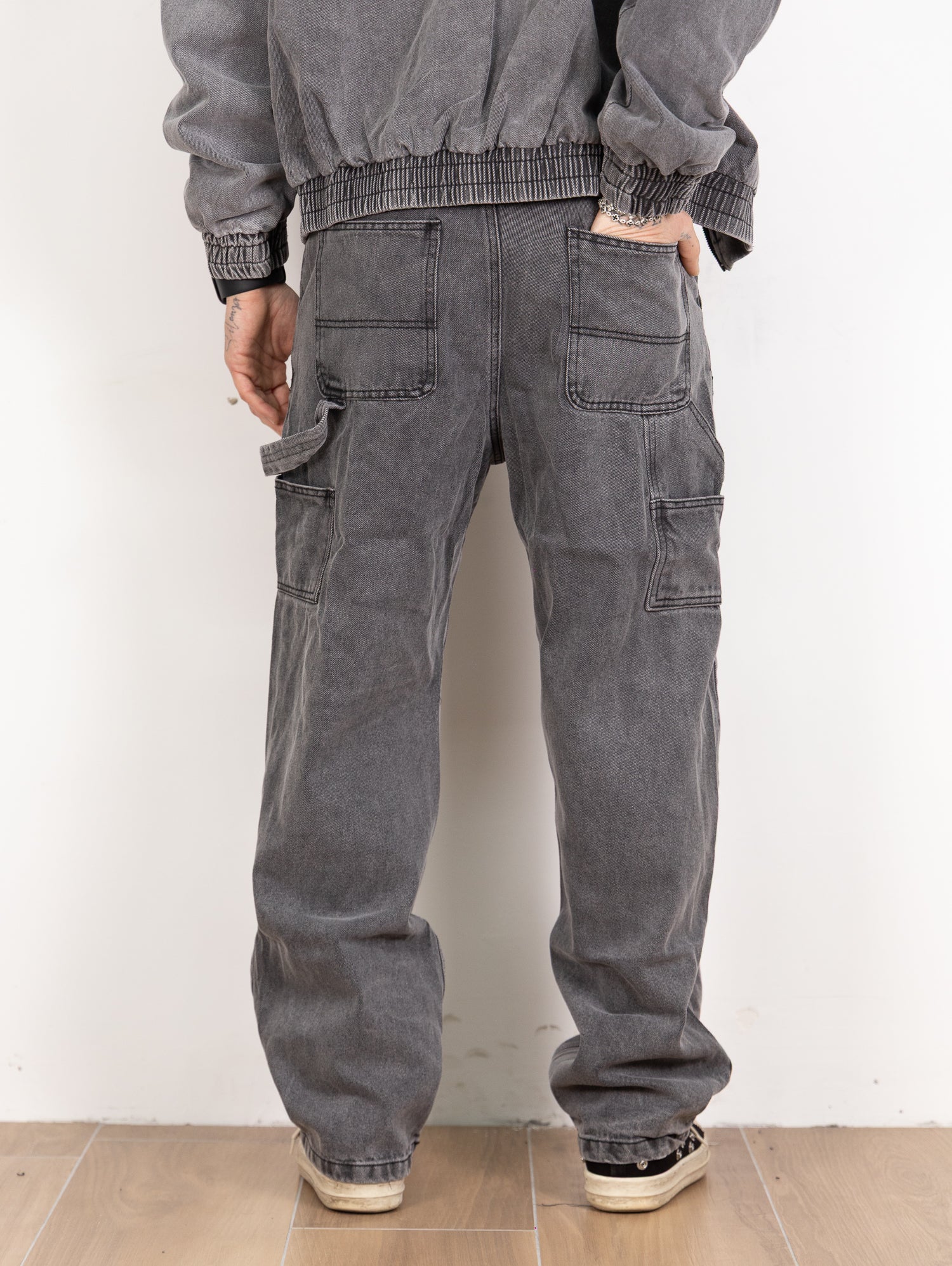 Carpenter denim task