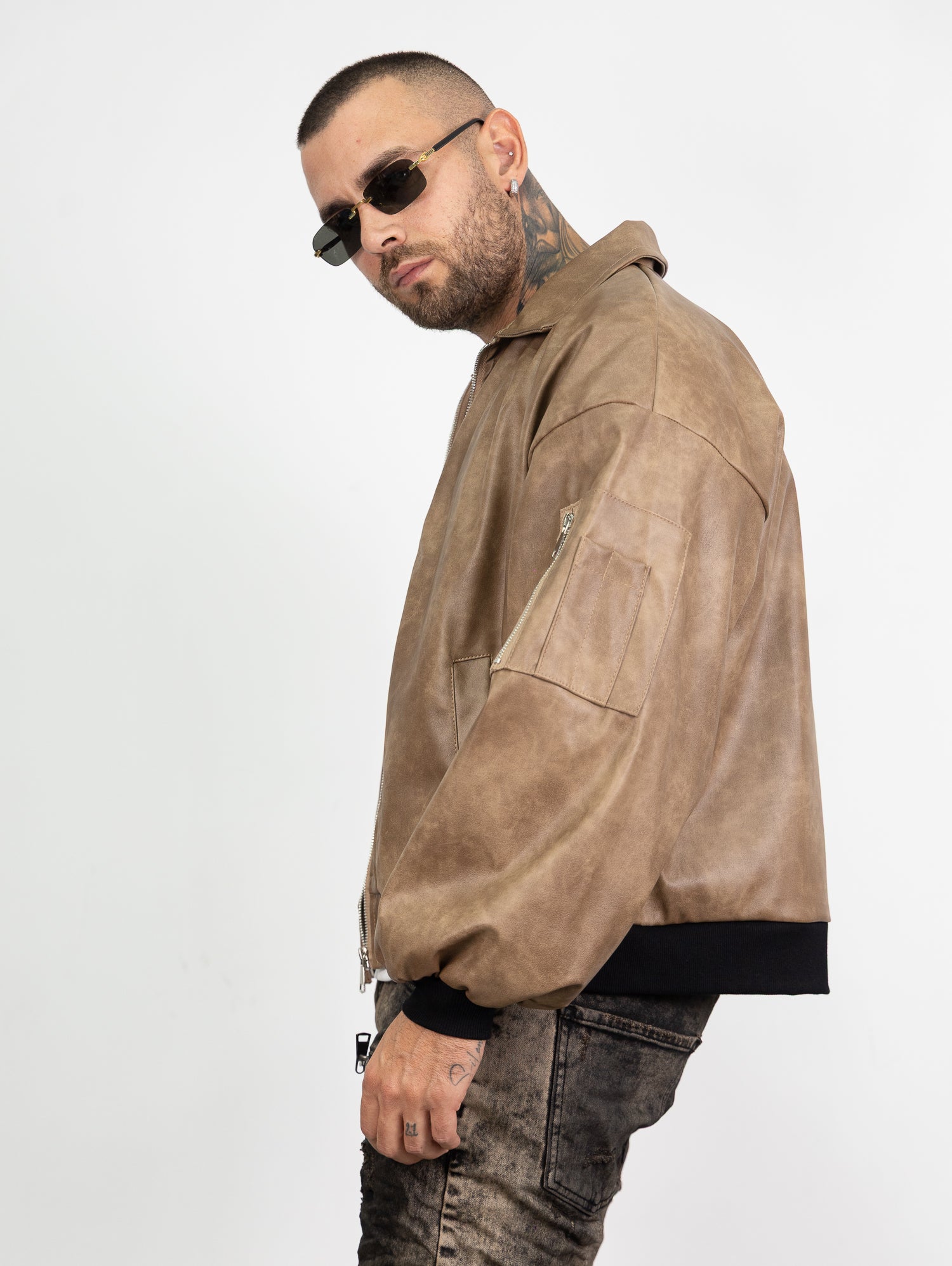 Bomber wash