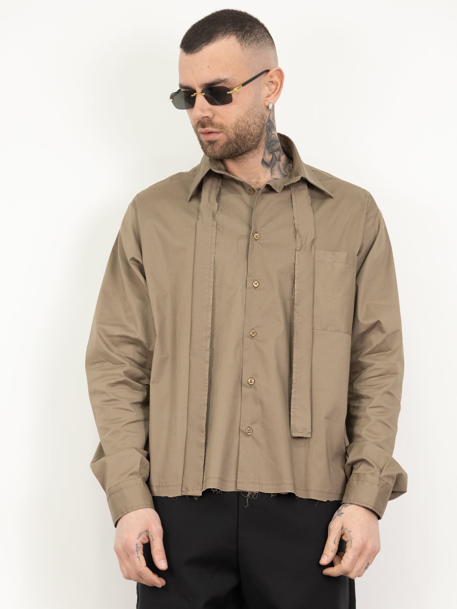 Camicia taglio vivo