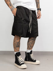 Bermuda circus black