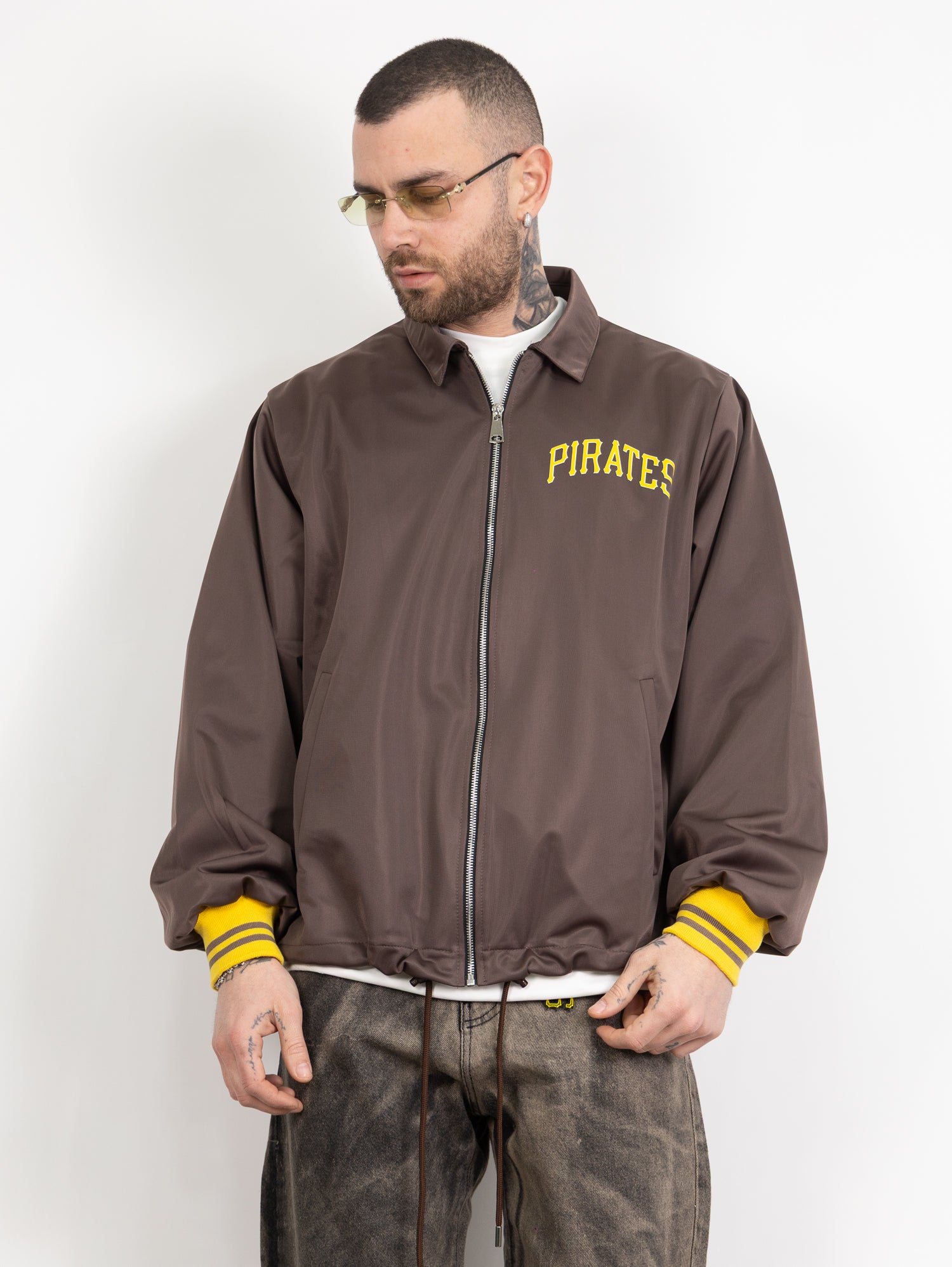 Jacket pirates